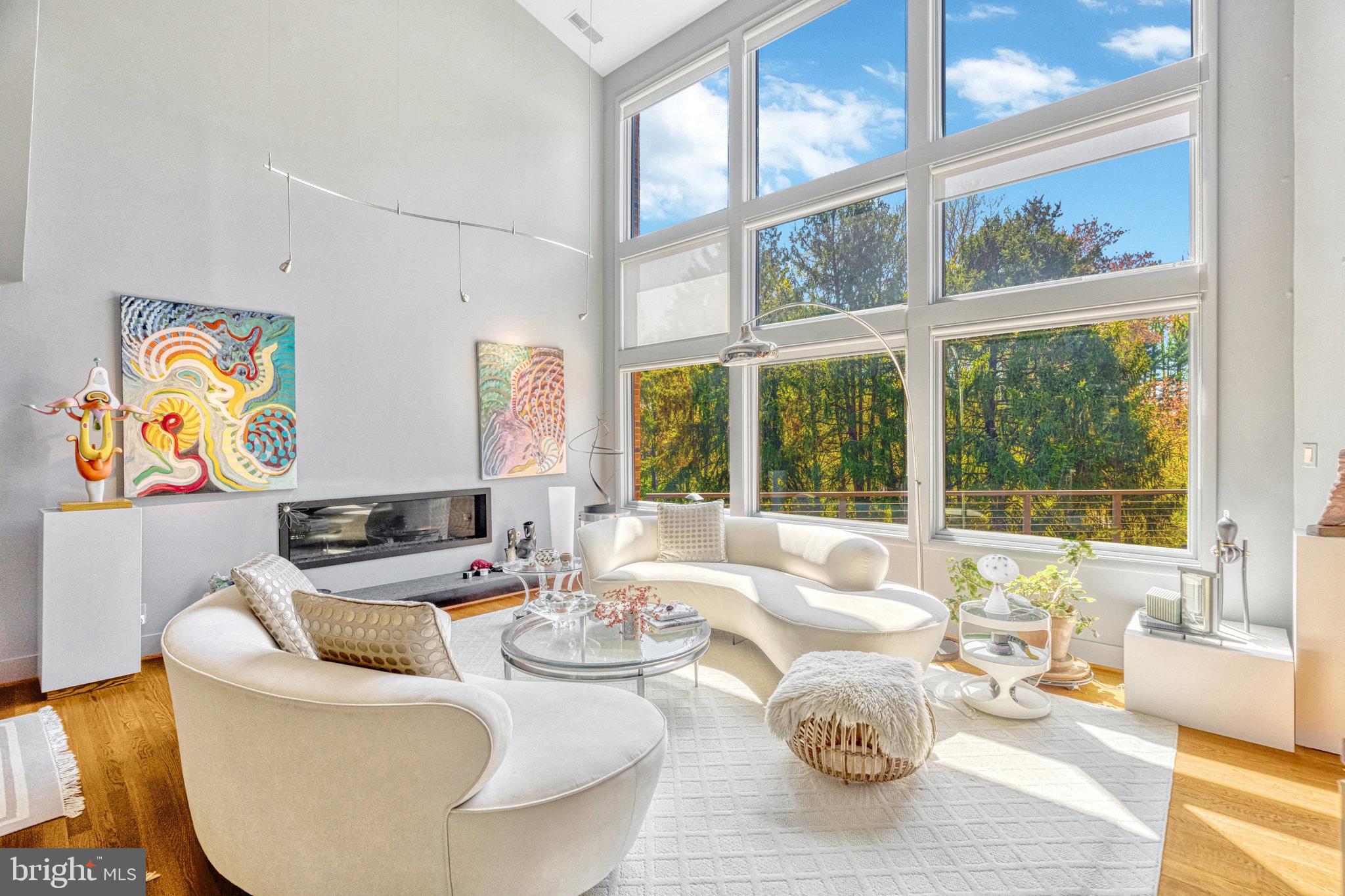 WINDY HILL - Residential