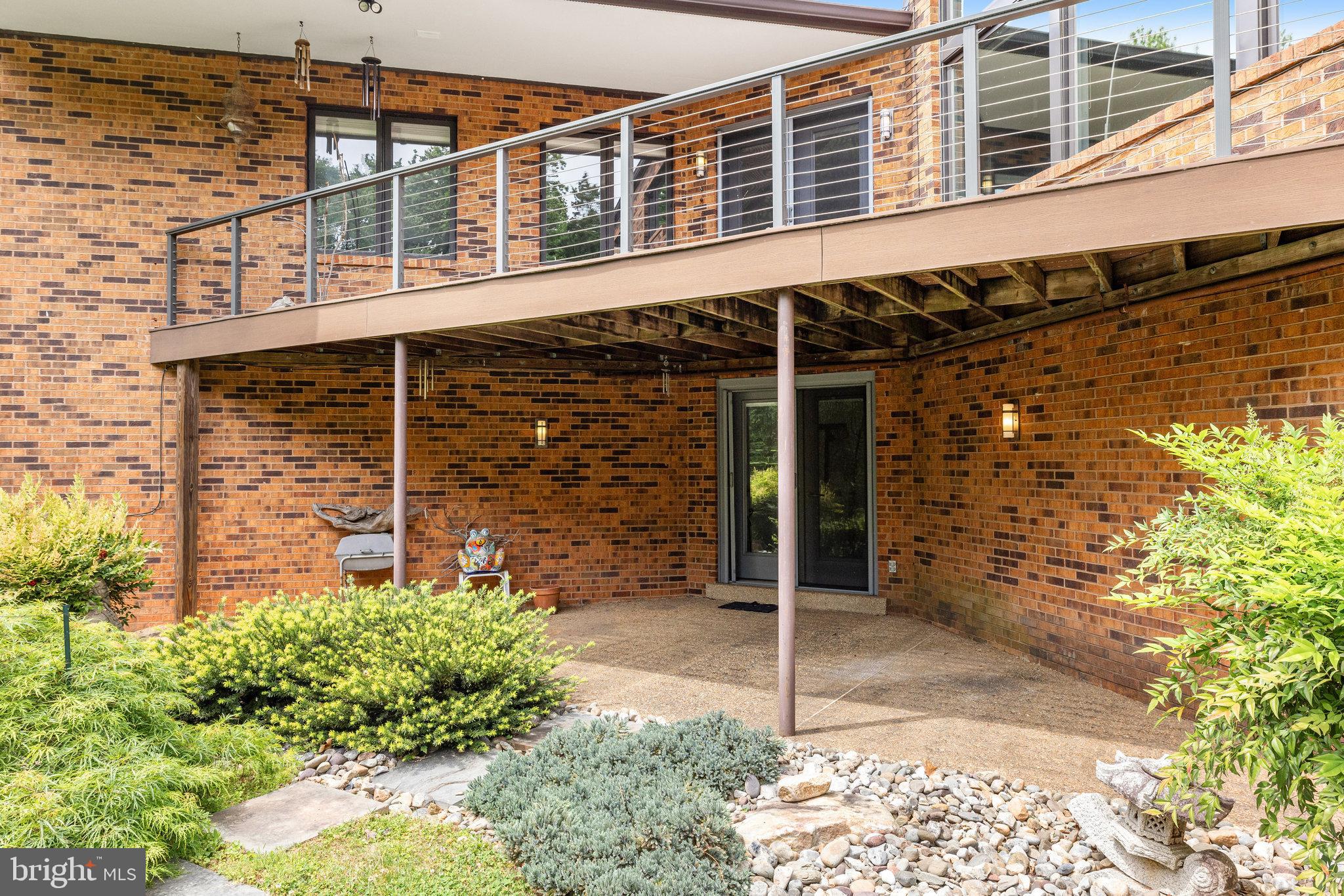 WINDY HILL - Residential