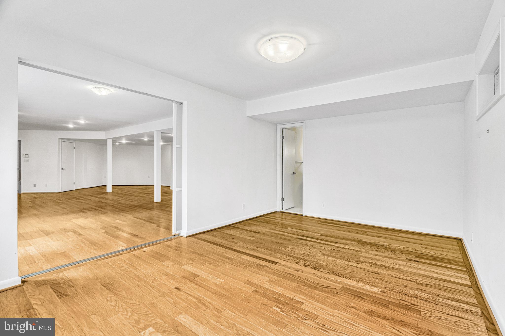 WINDY HILL - Residential