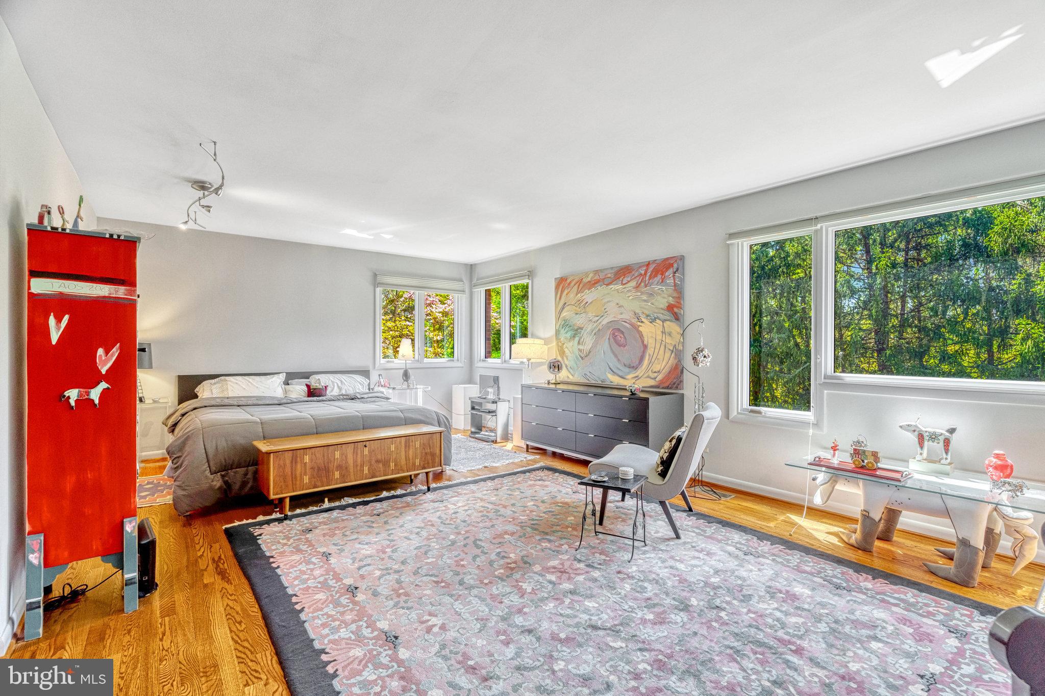 WINDY HILL - Residential