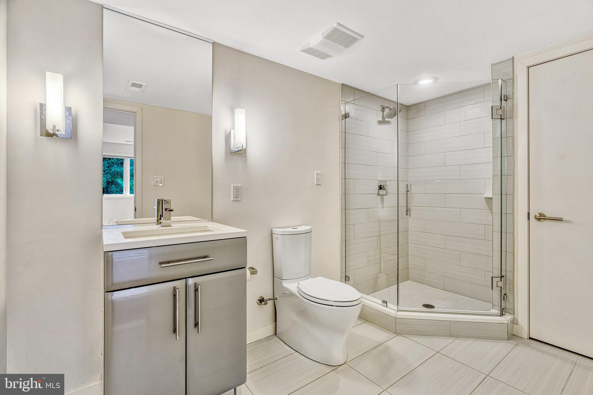 WINDY HILL - Residential