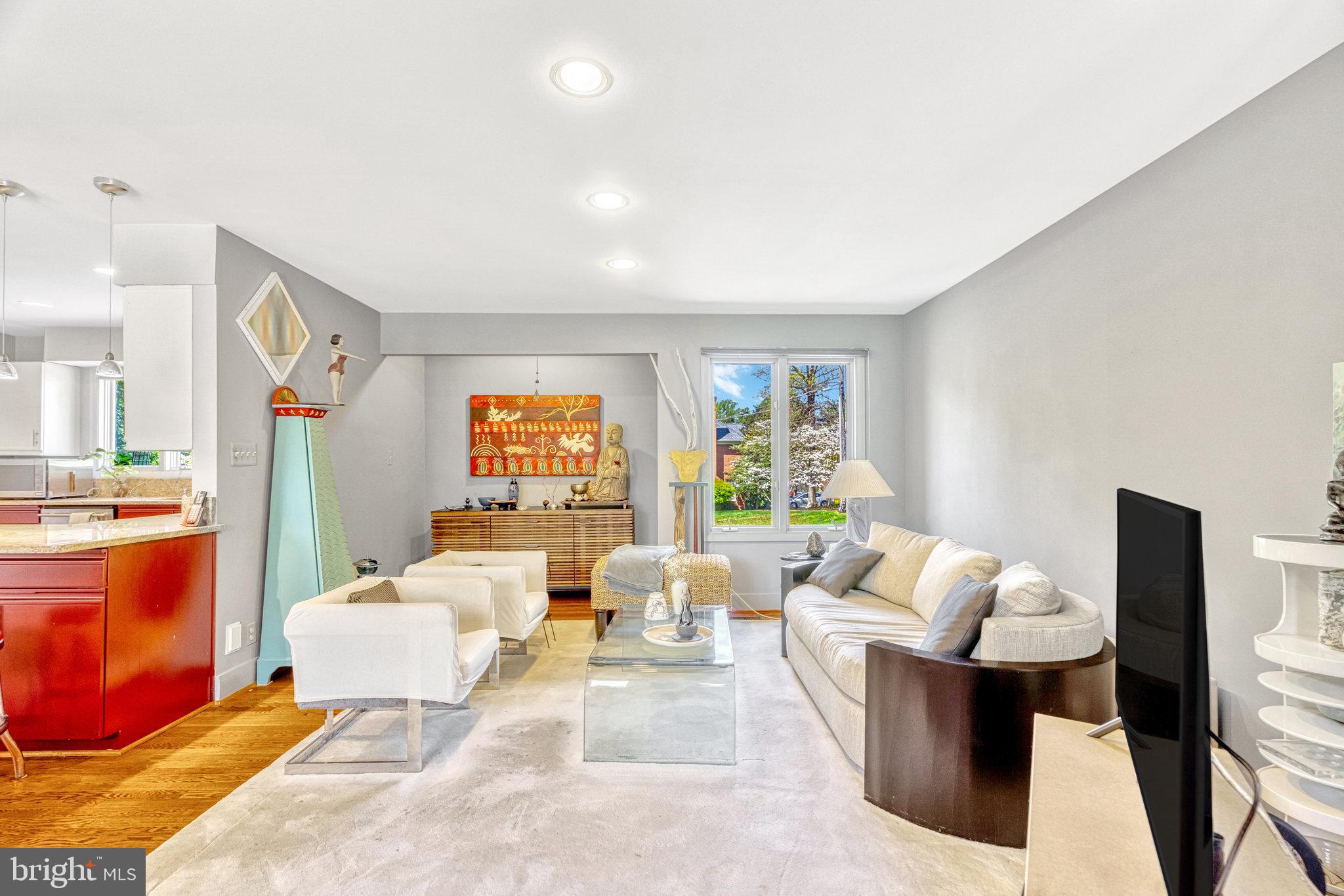 WINDY HILL - Residential