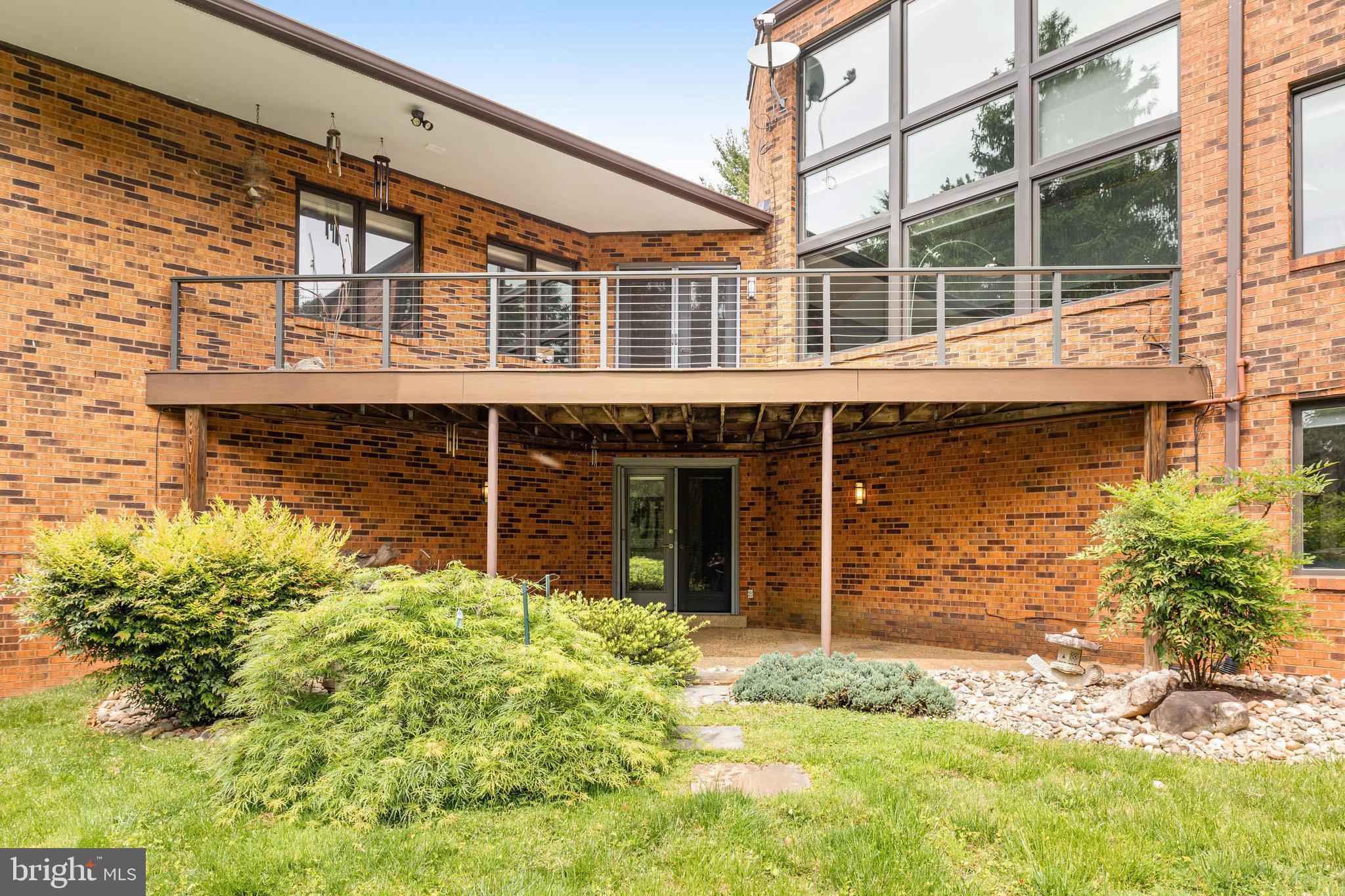 WINDY HILL - Residential