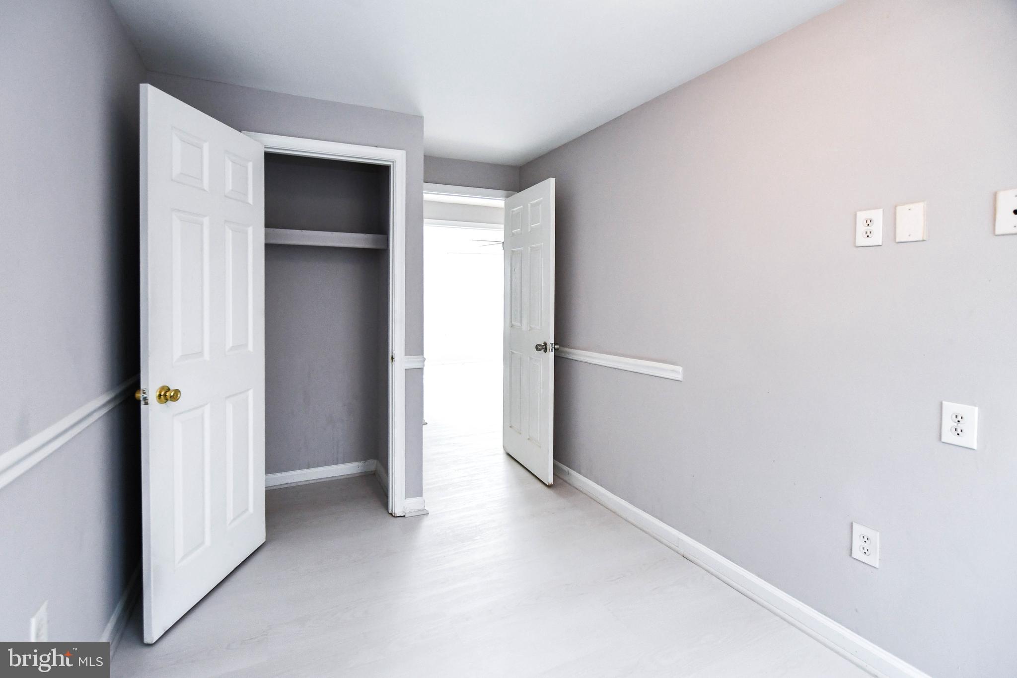 LAKE VILLAGE MANOR - Residential