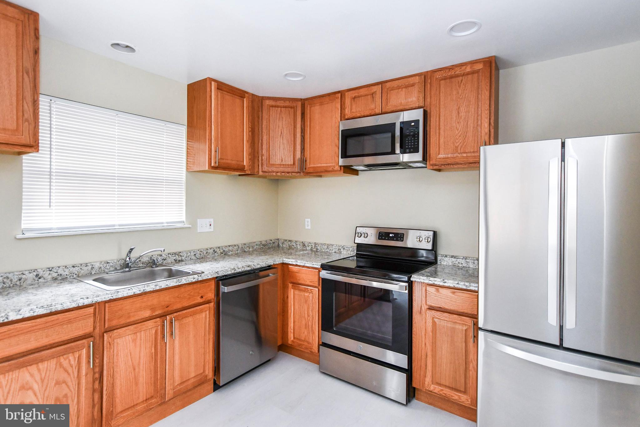 LAKE VILLAGE MANOR - Residential