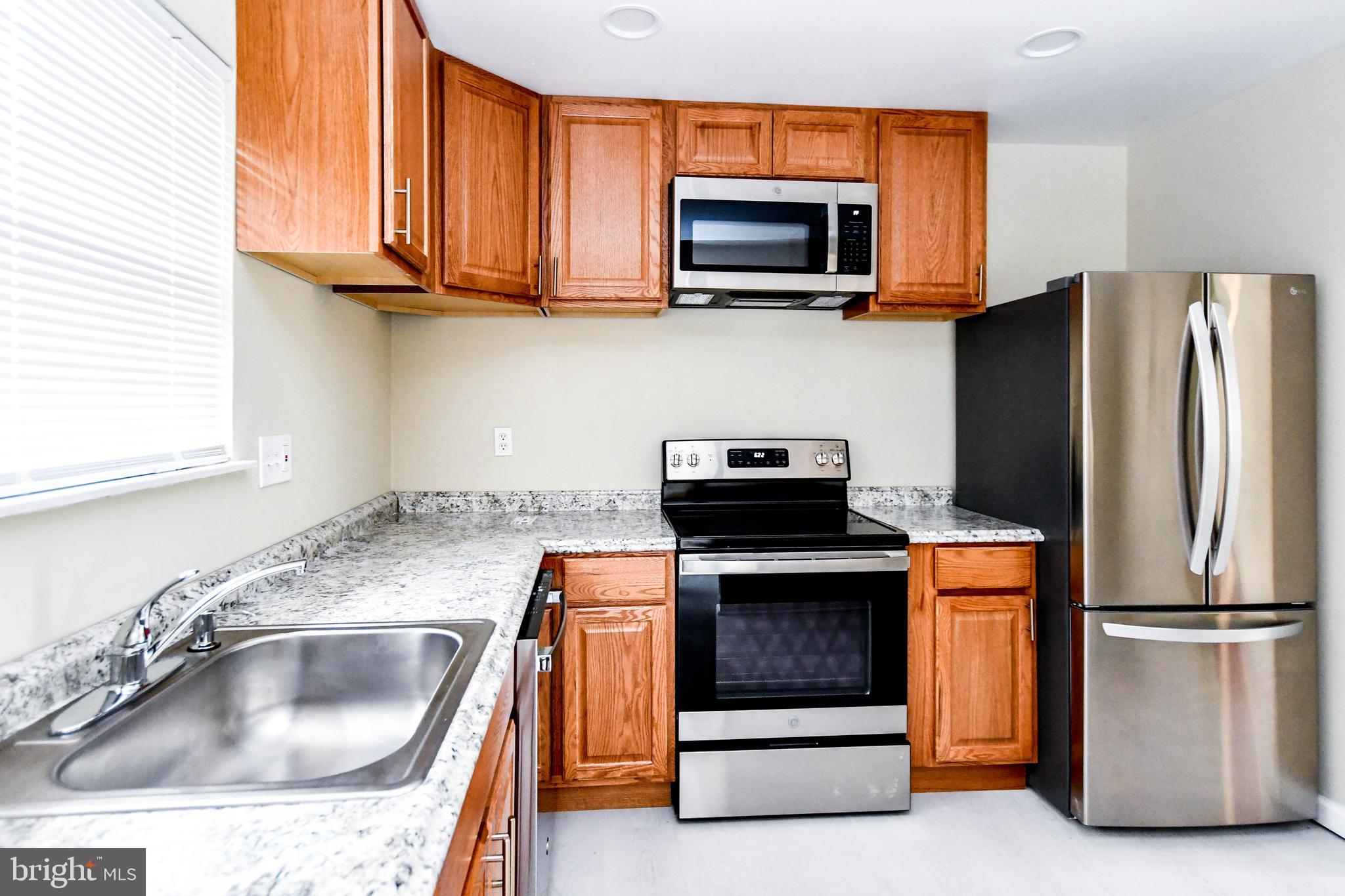 LAKE VILLAGE MANOR - Residential