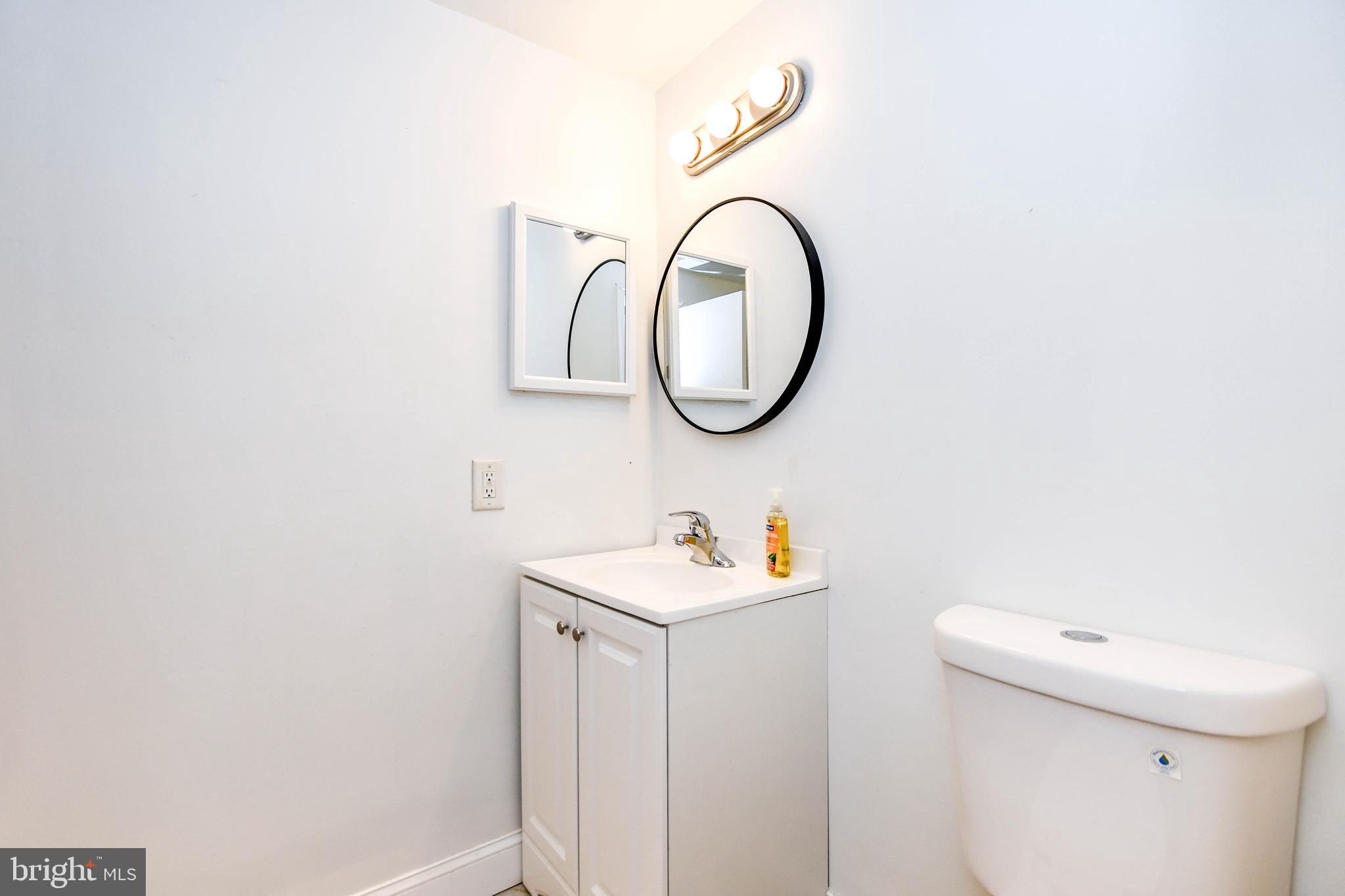 LAKE VILLAGE MANOR - Residential