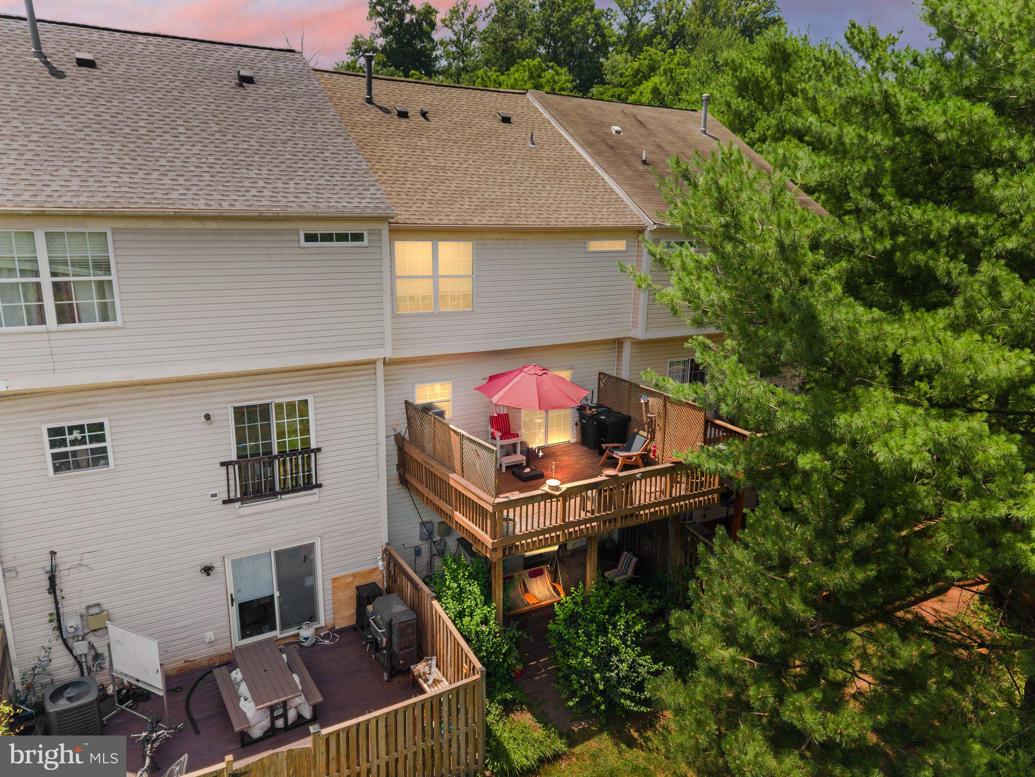 20102 HARDWOOD TERRACE
