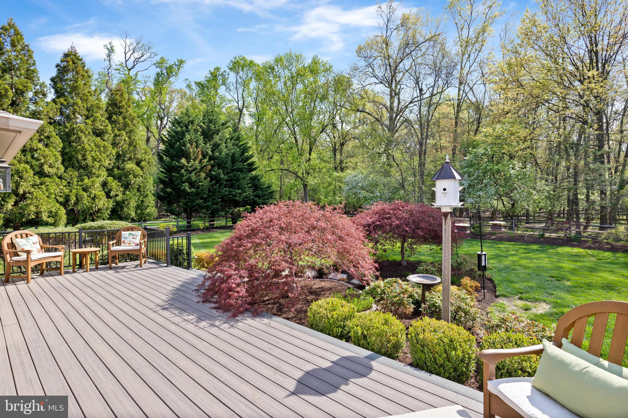 BLUE BELL GDNS - Residential