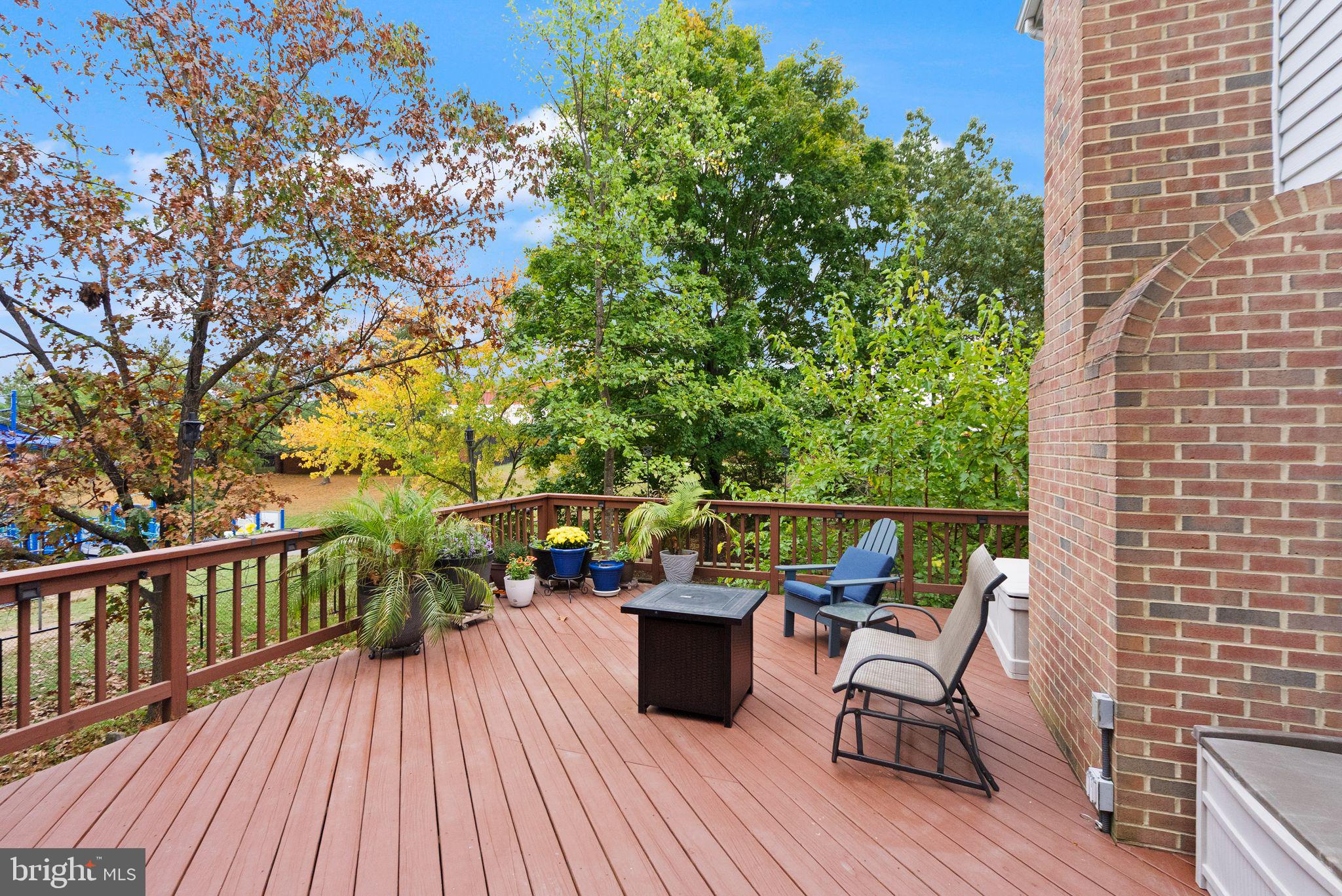 ASHBURN FARM - Residential