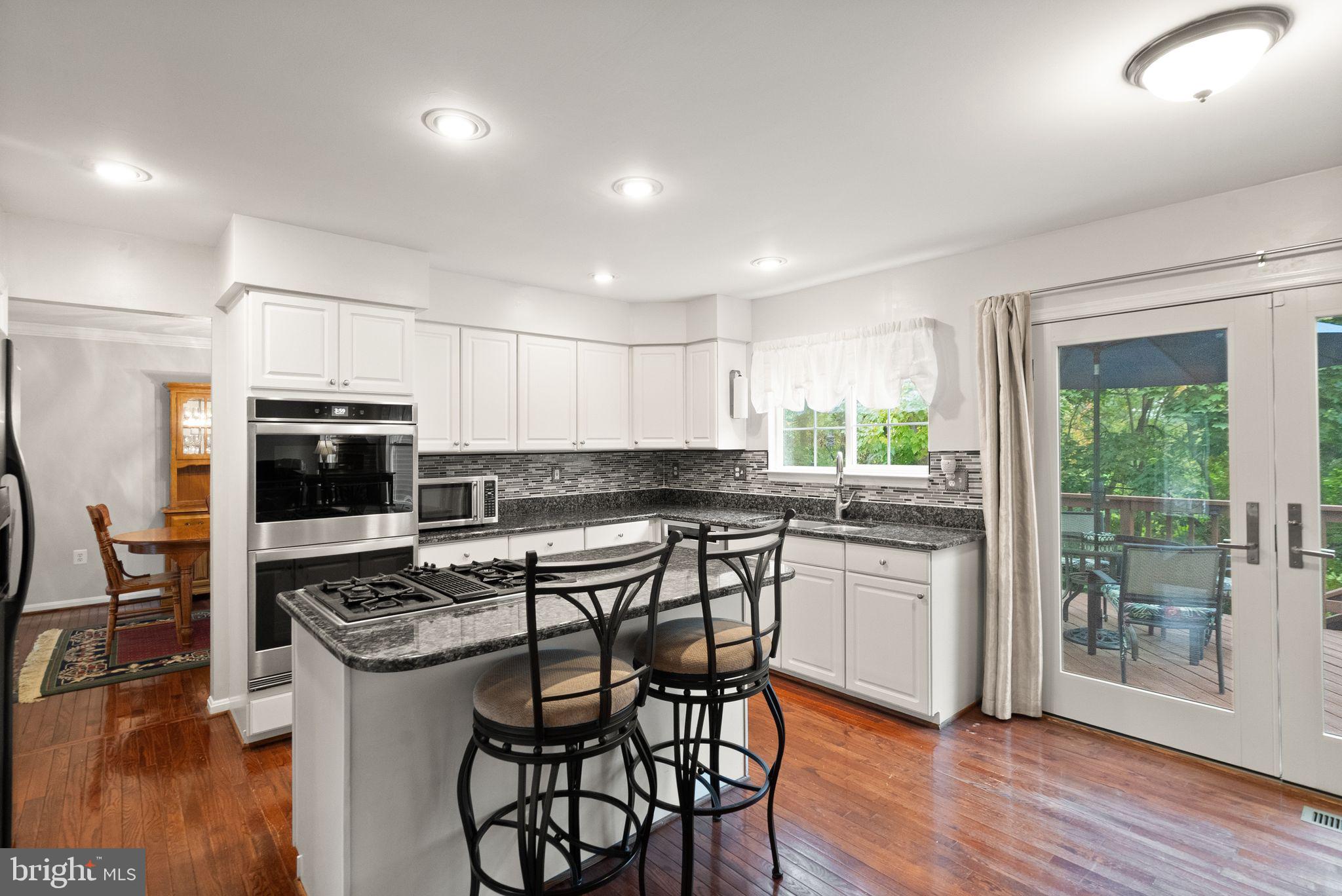 ASHBURN FARM - Residential