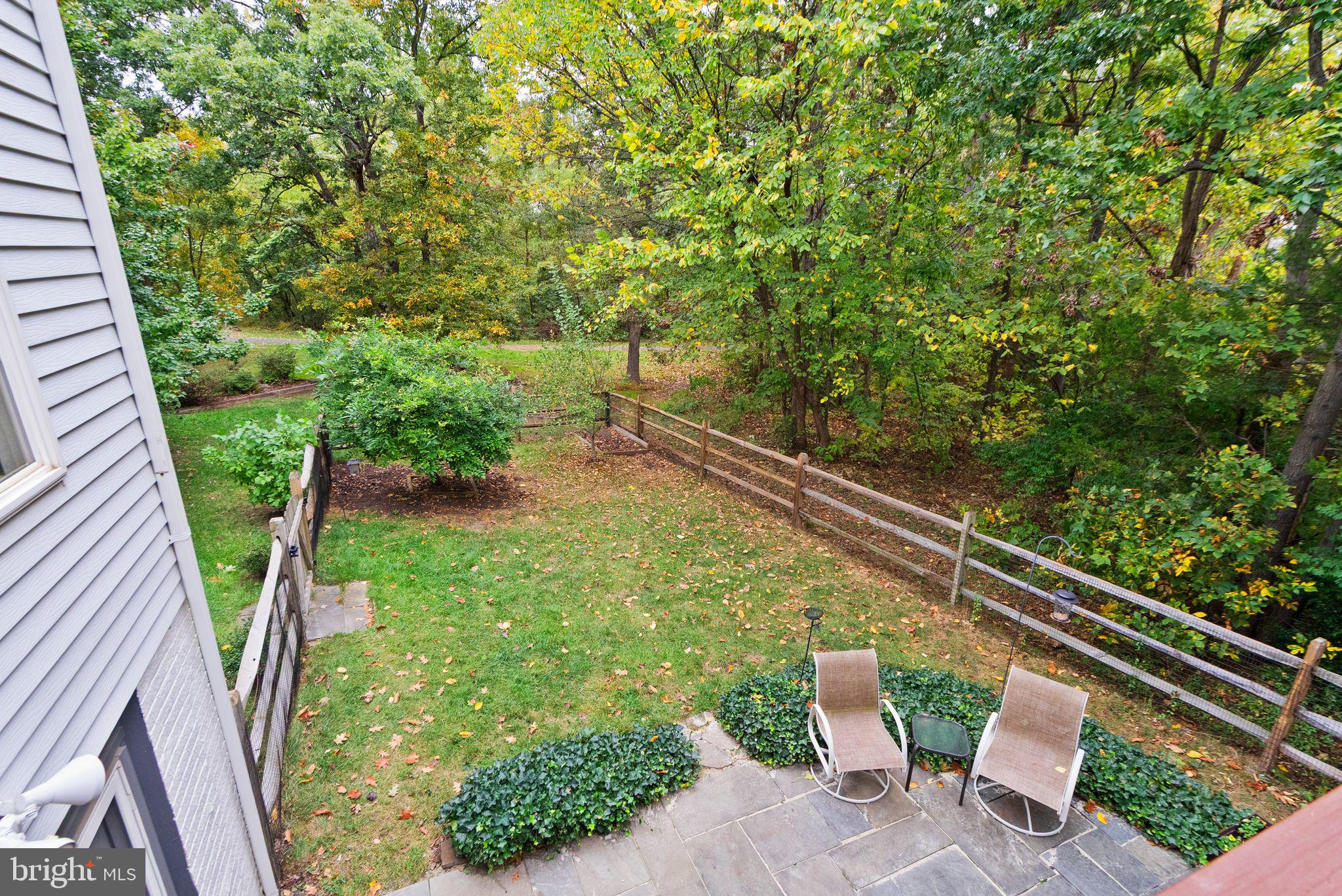 ASHBURN FARM - Residential