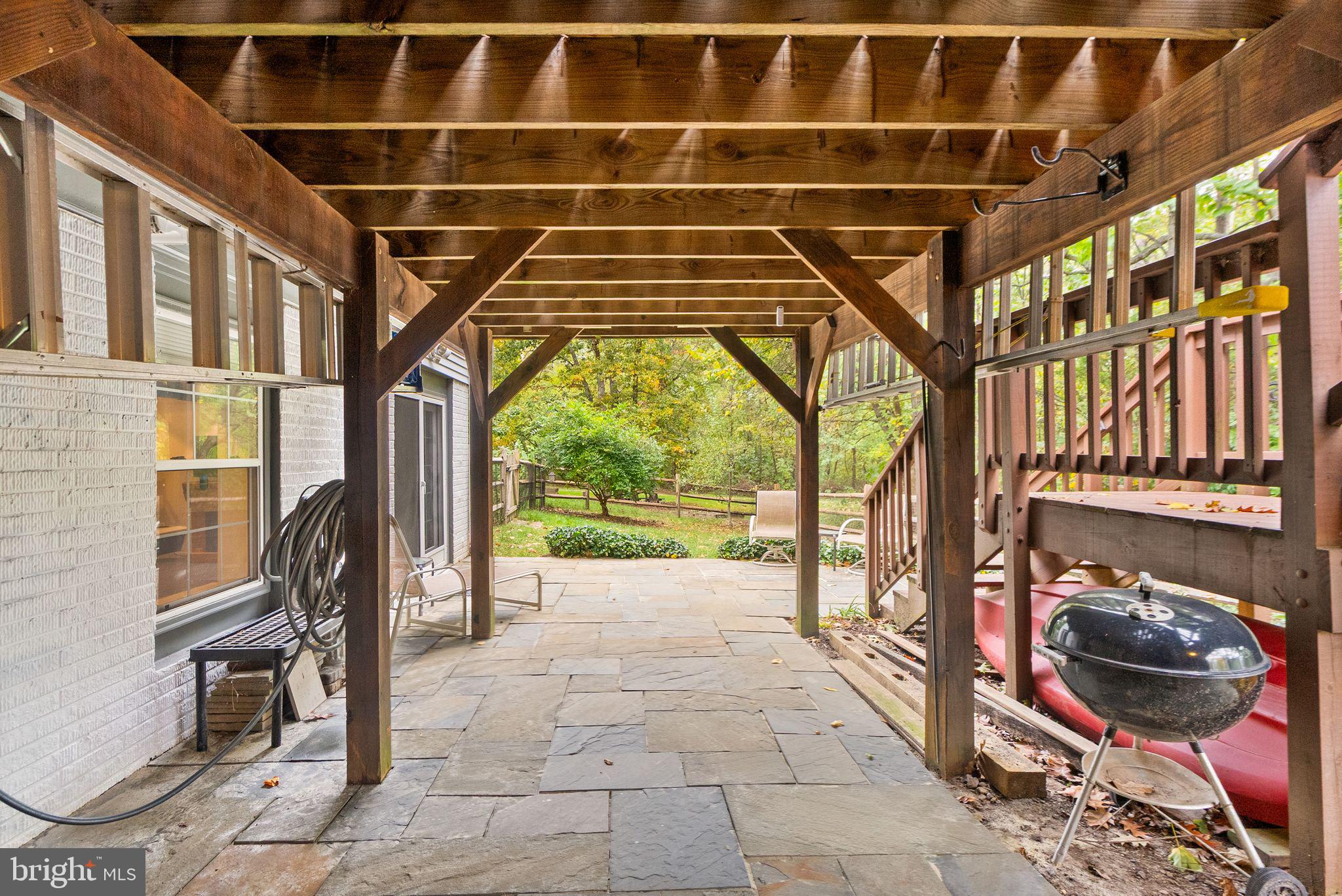 ASHBURN FARM - Residential