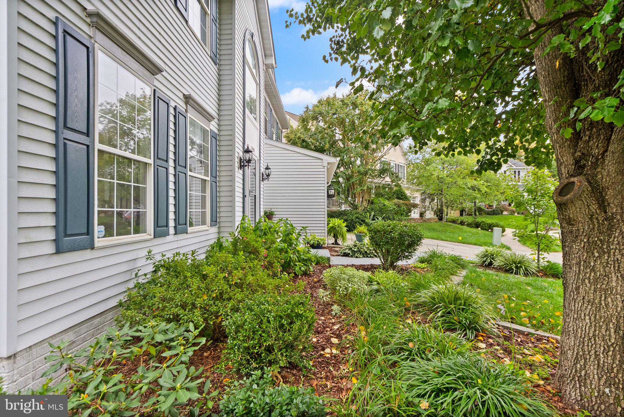 ASHBURN FARM - Residential