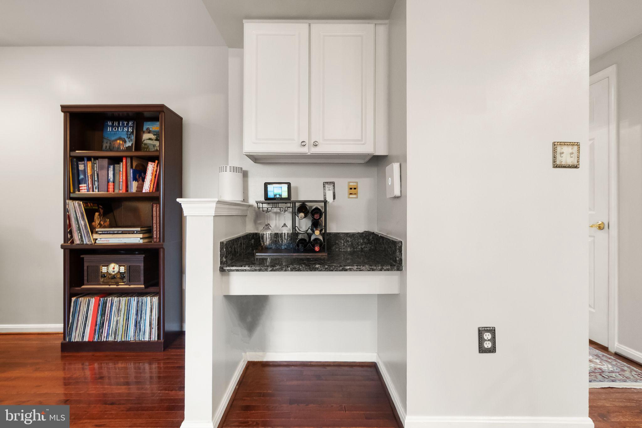 ASHBURN FARM - Residential