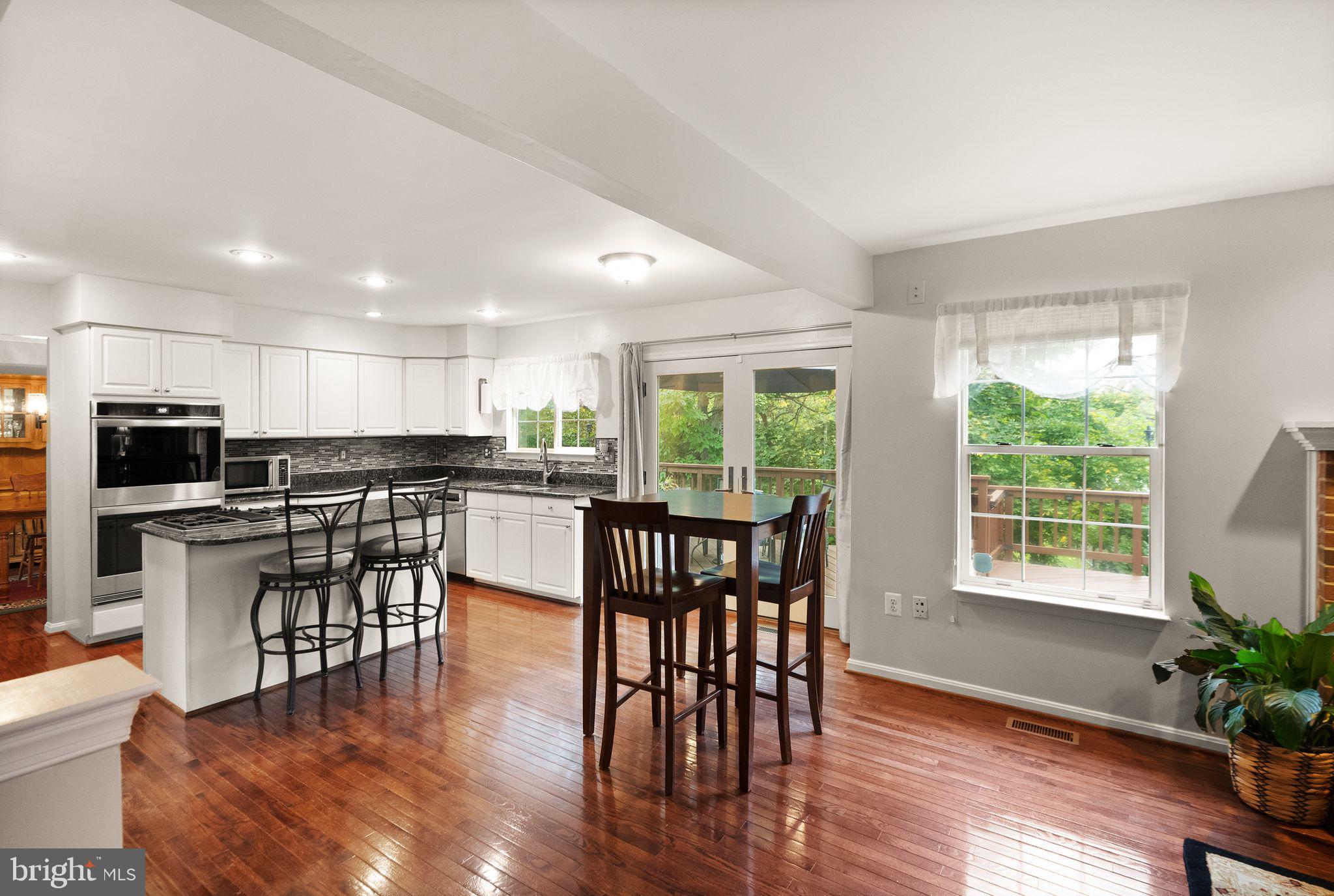 ASHBURN FARM - Residential