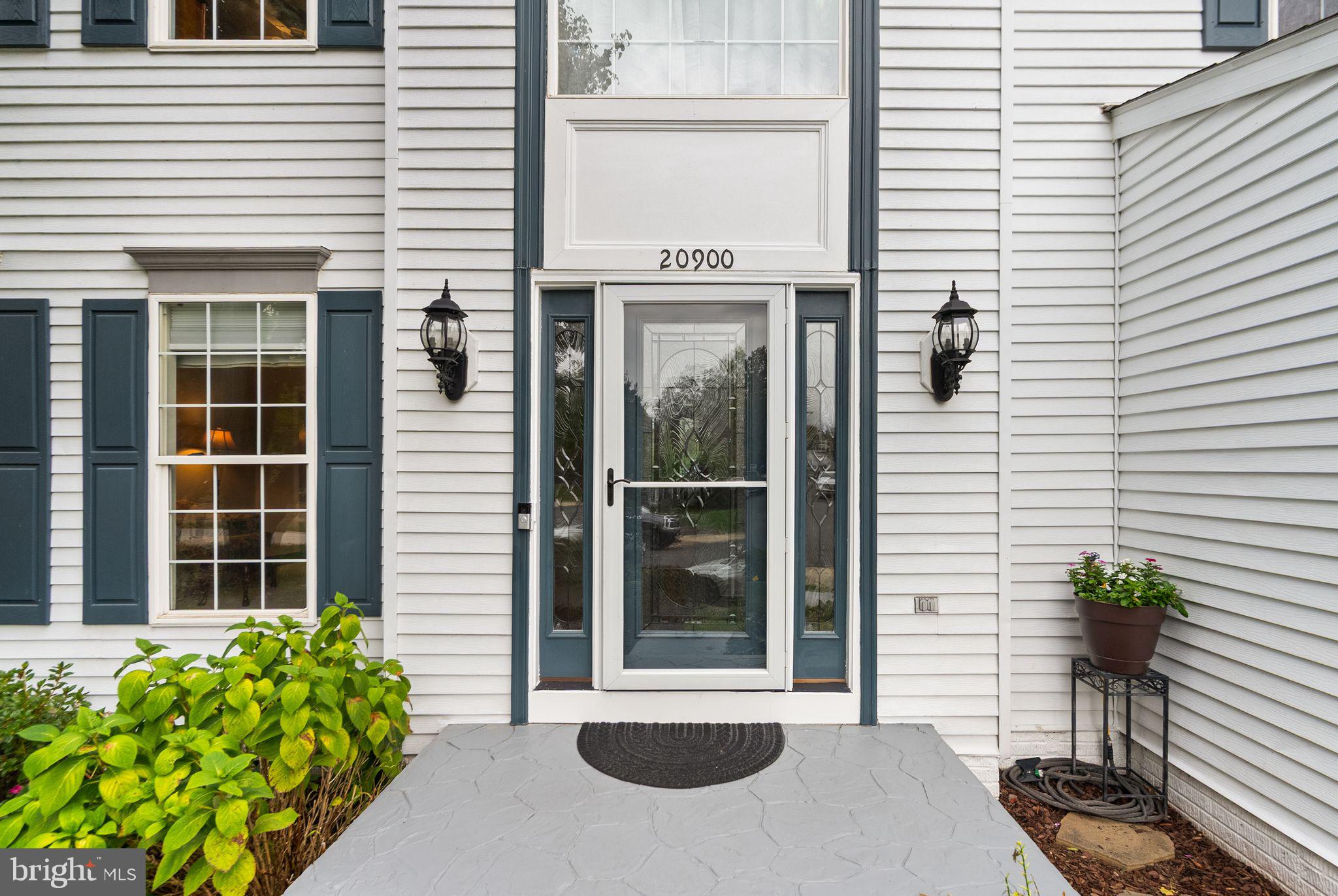 ASHBURN FARM - Residential