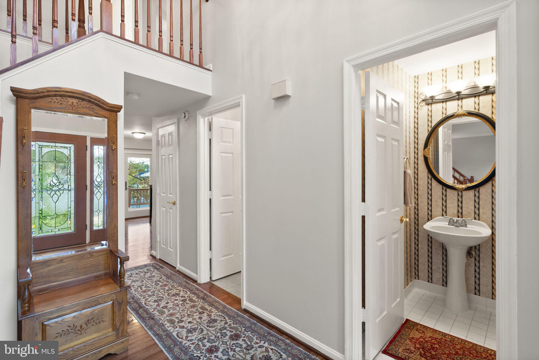 ASHBURN FARM - Residential