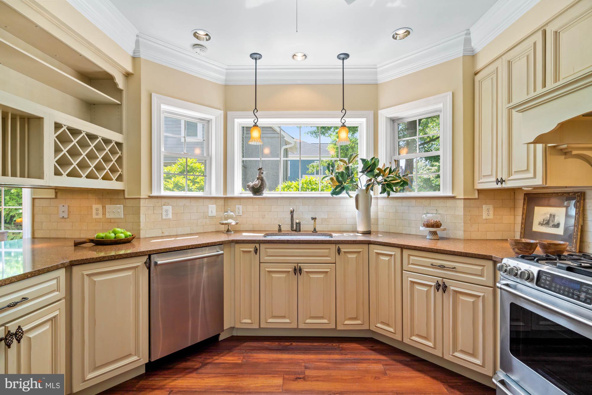 BEVERLY MANOR - Residential