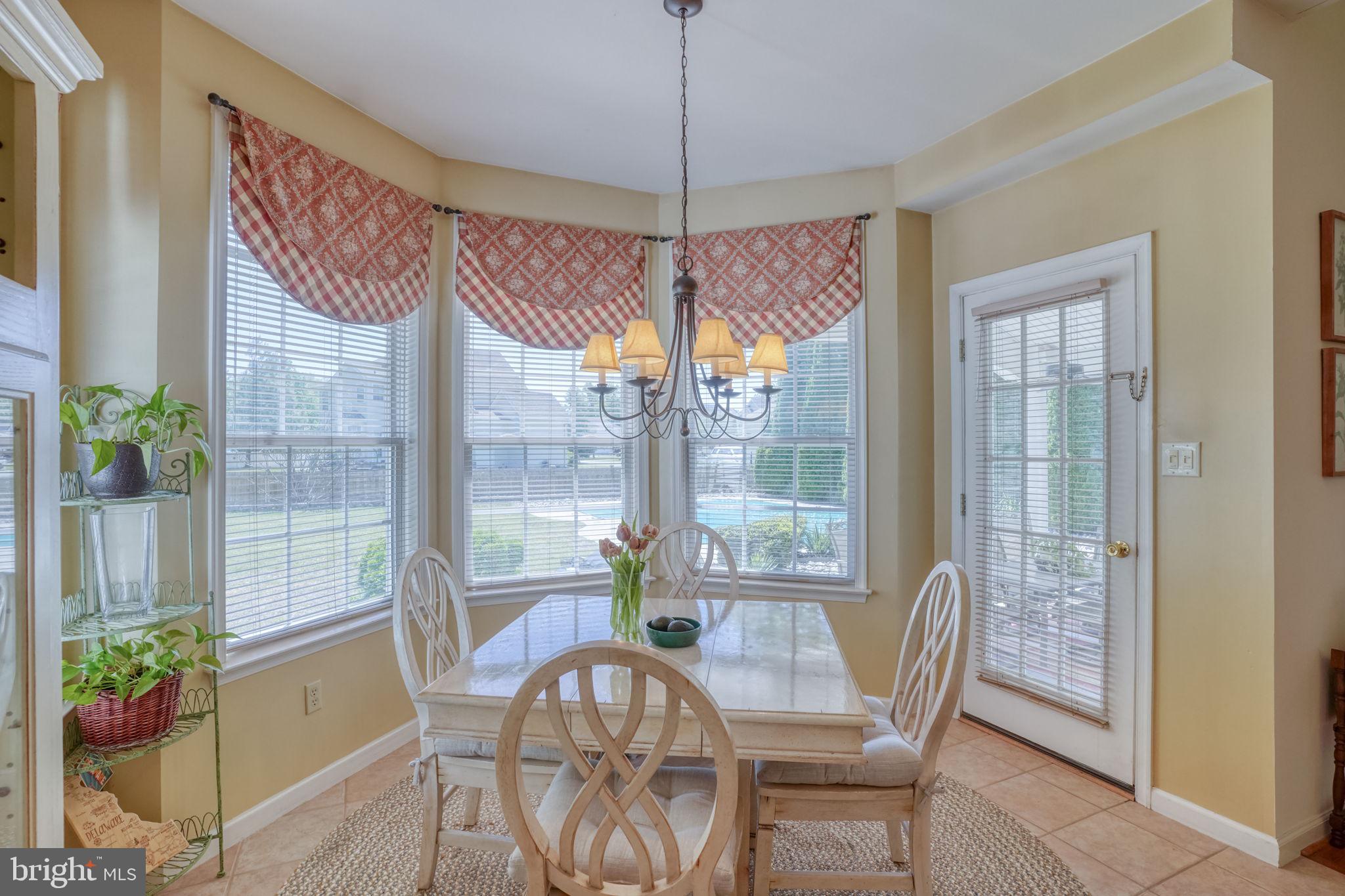 PLEASANT HILL - Residential