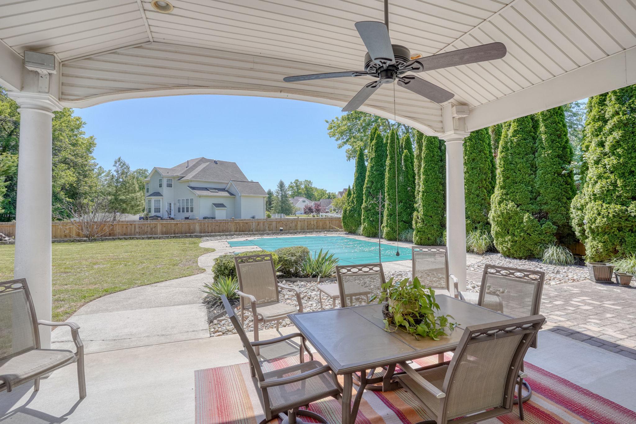 PLEASANT HILL - Residential
