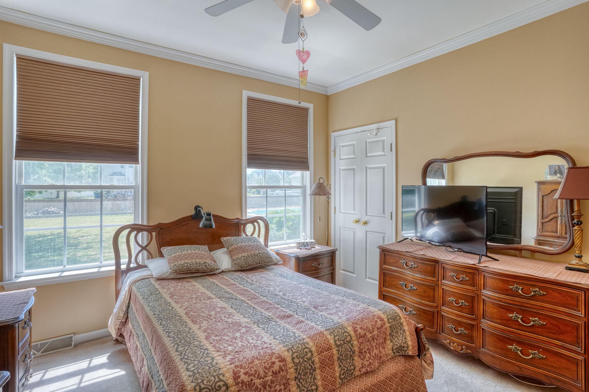 PLEASANT HILL - Residential