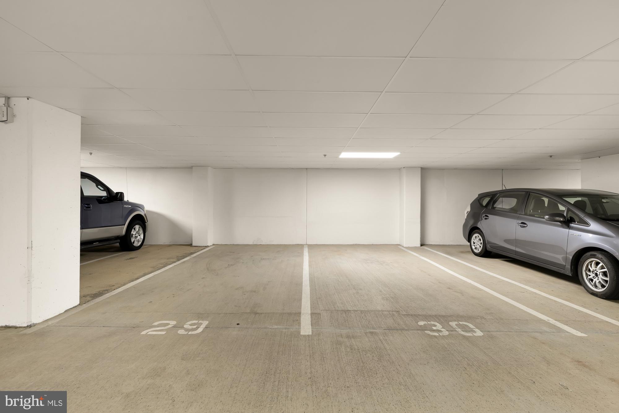 THE ATRIUM AT METROWEST - Residential