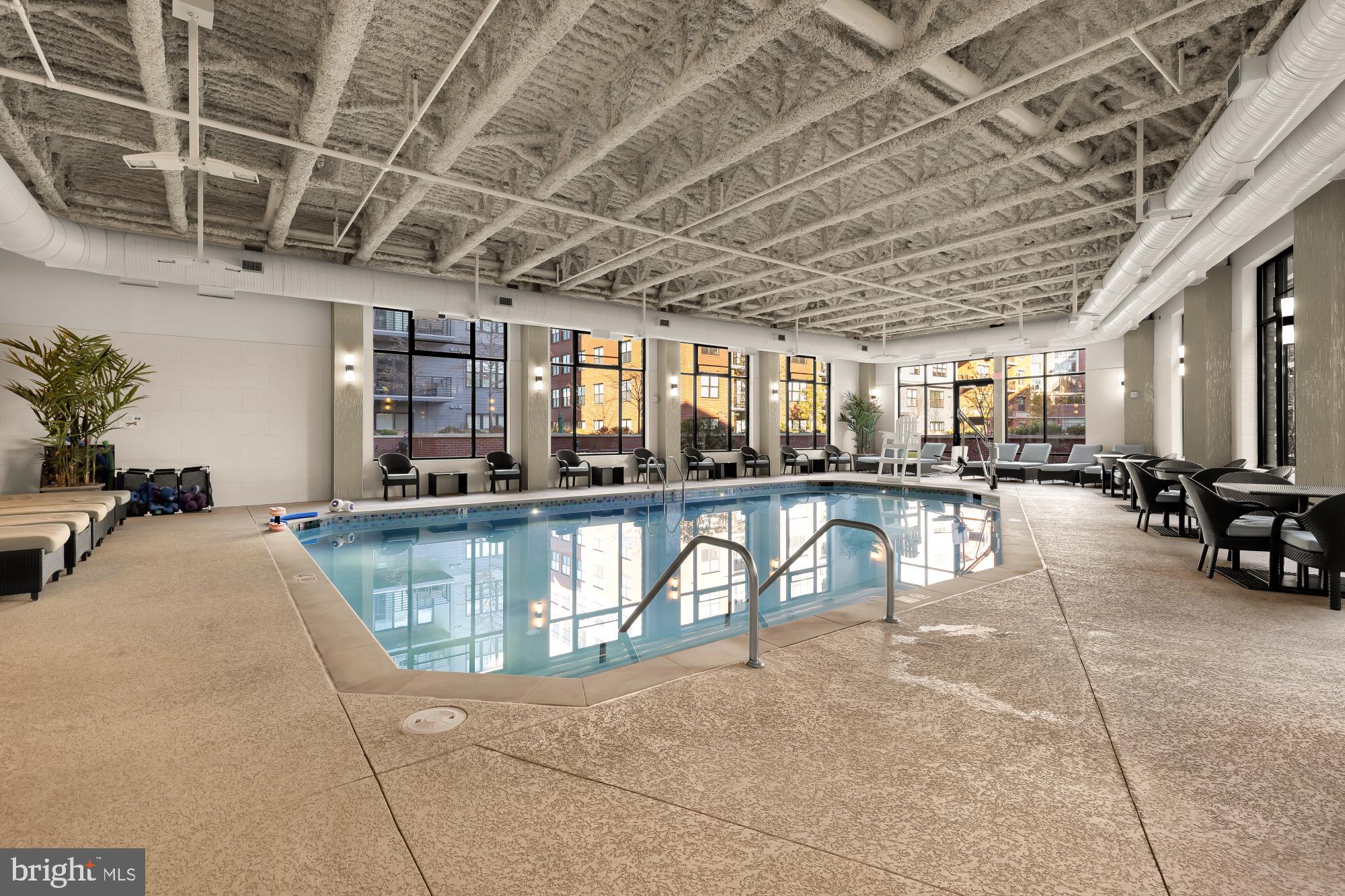 THE ATRIUM AT METROWEST - Residential