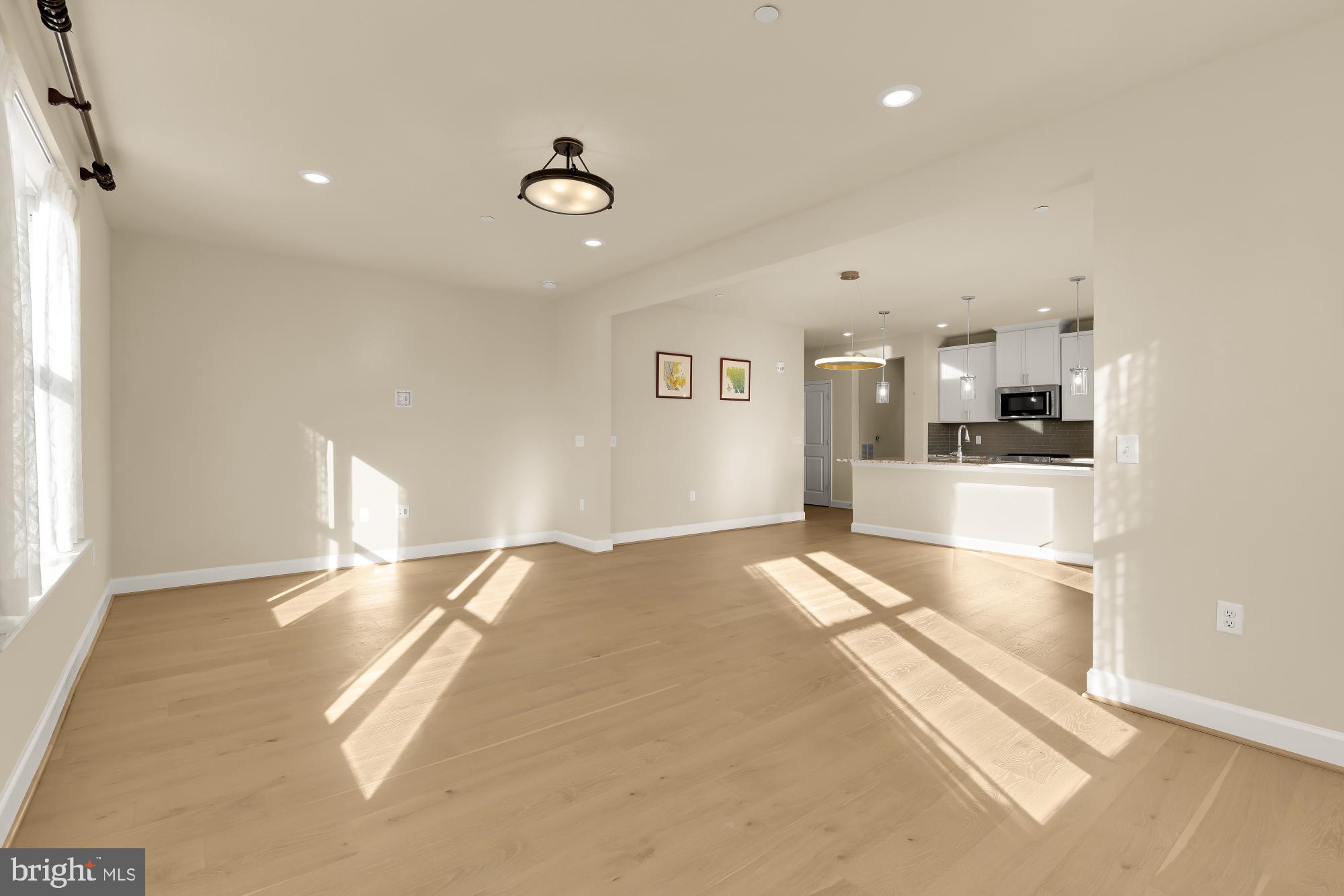 THE ATRIUM AT METROWEST - Residential