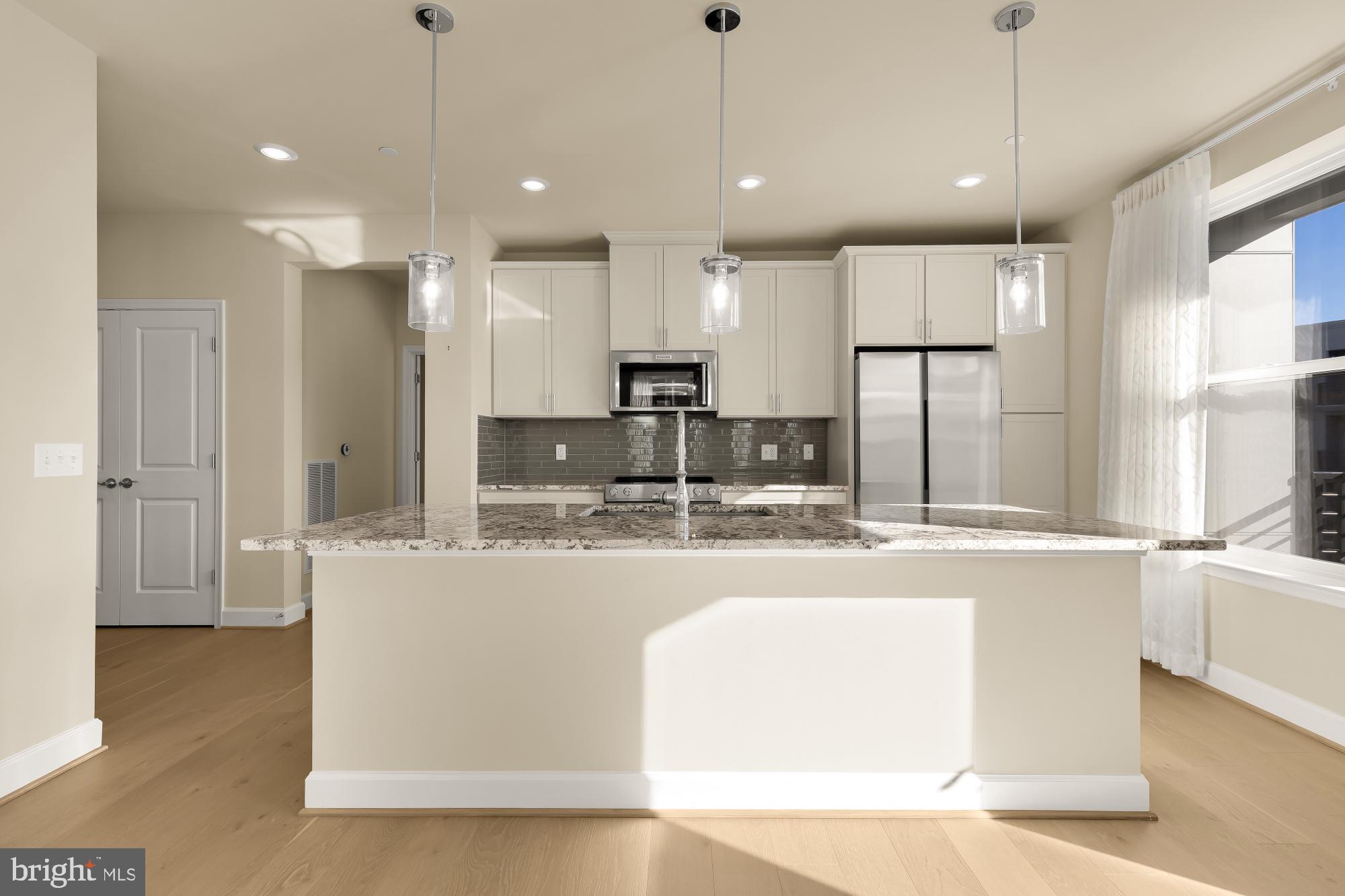 THE ATRIUM AT METROWEST - Residential