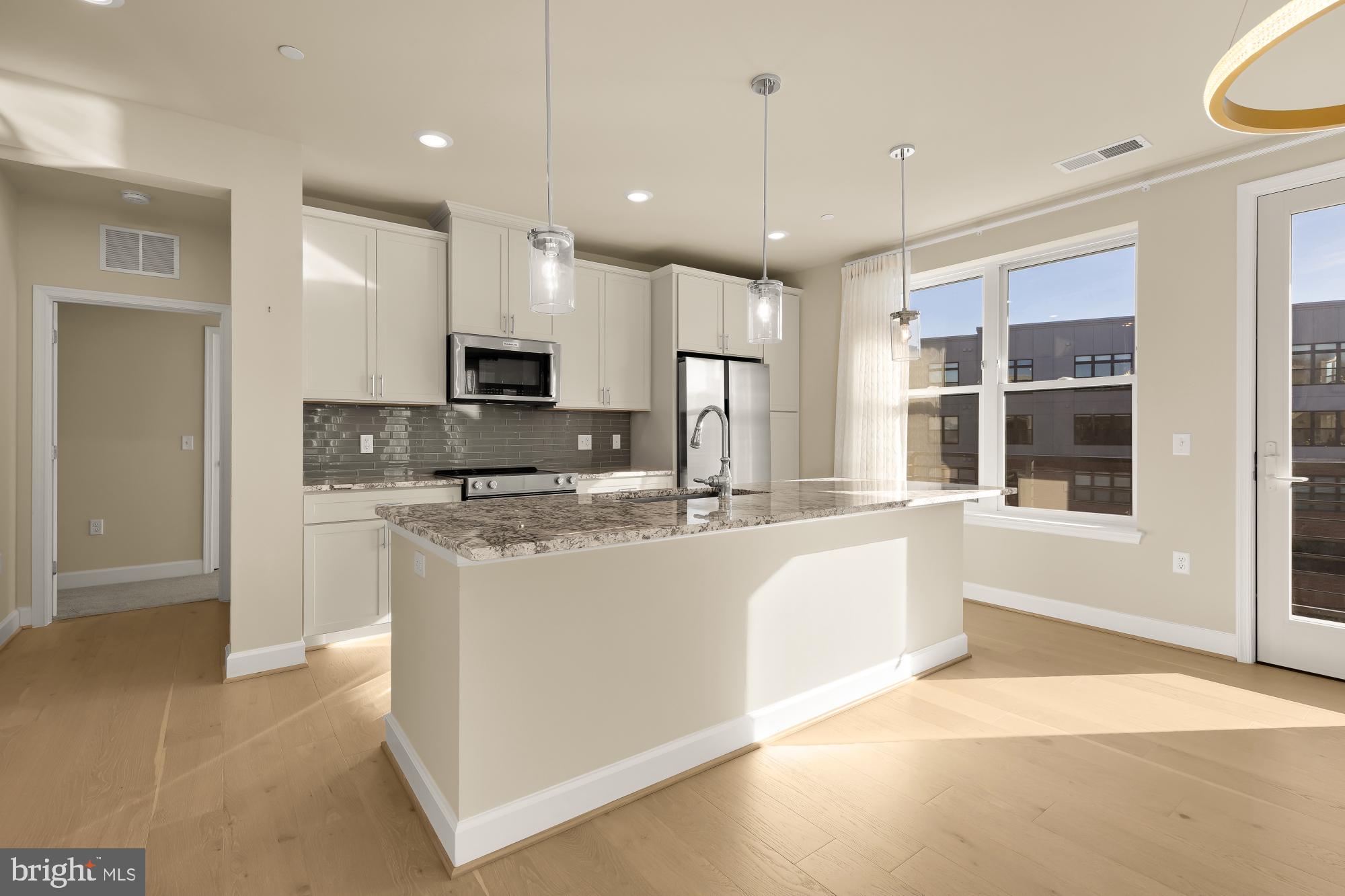 THE ATRIUM AT METROWEST - Residential