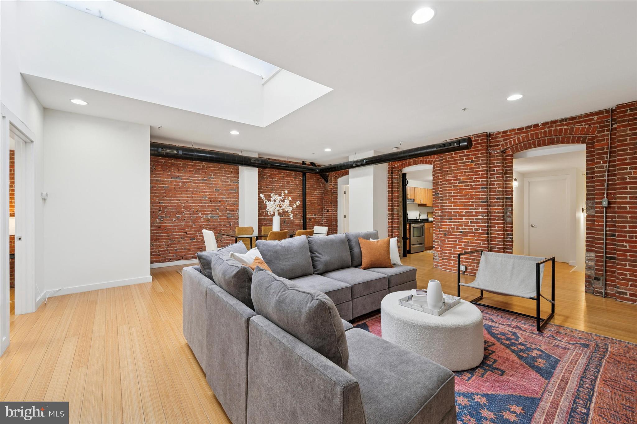 OLD CITY - Residential