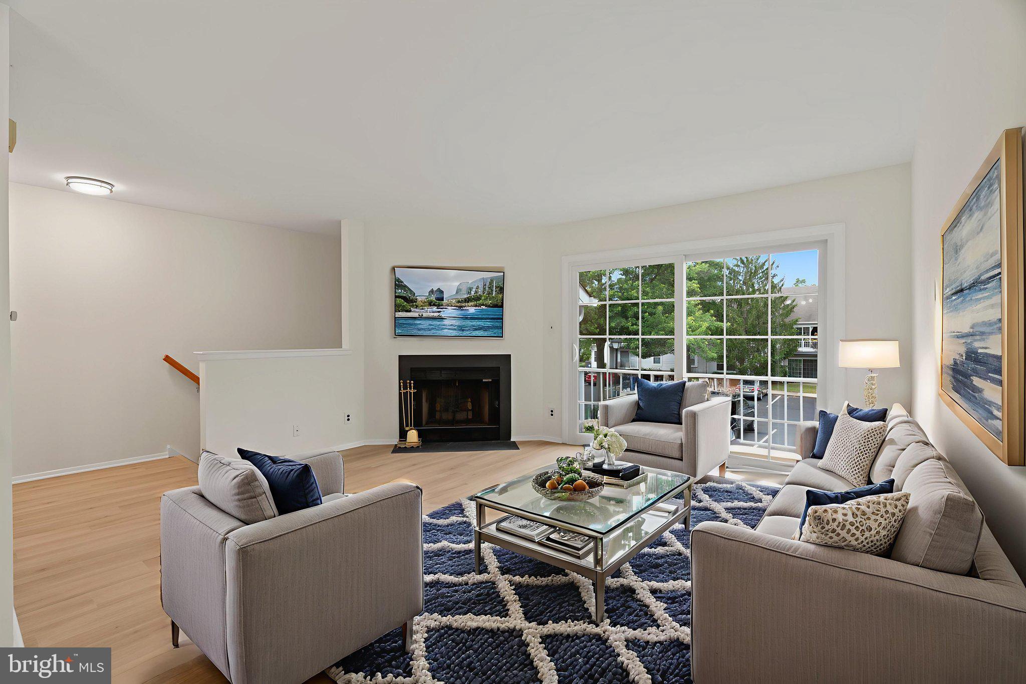 330 DELANCEY PLACE B