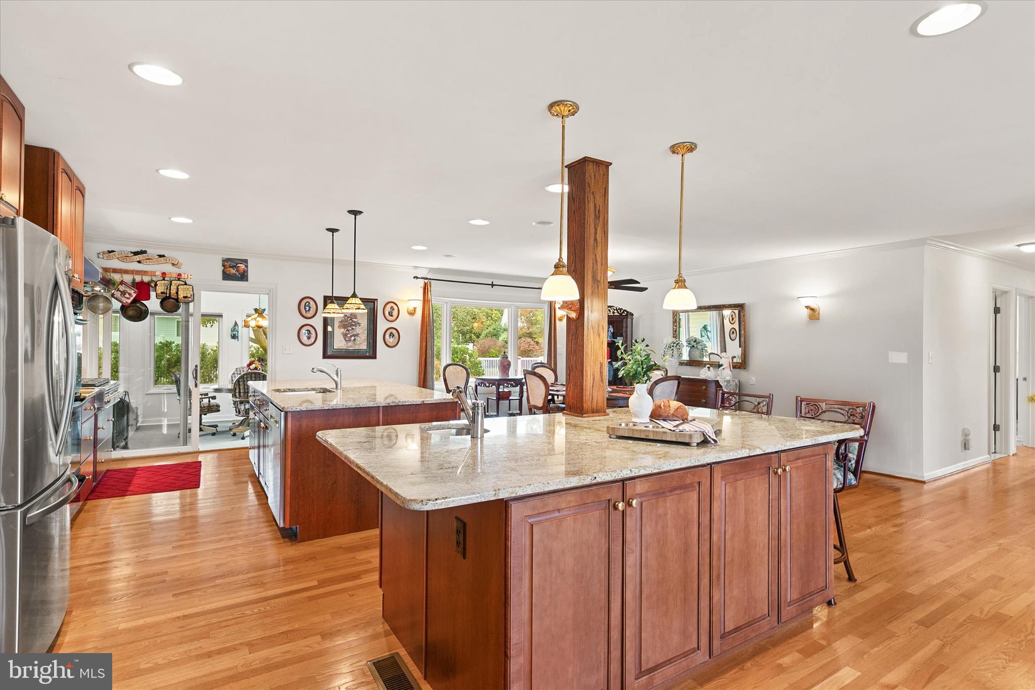 SEABREEZE DEV - Residential