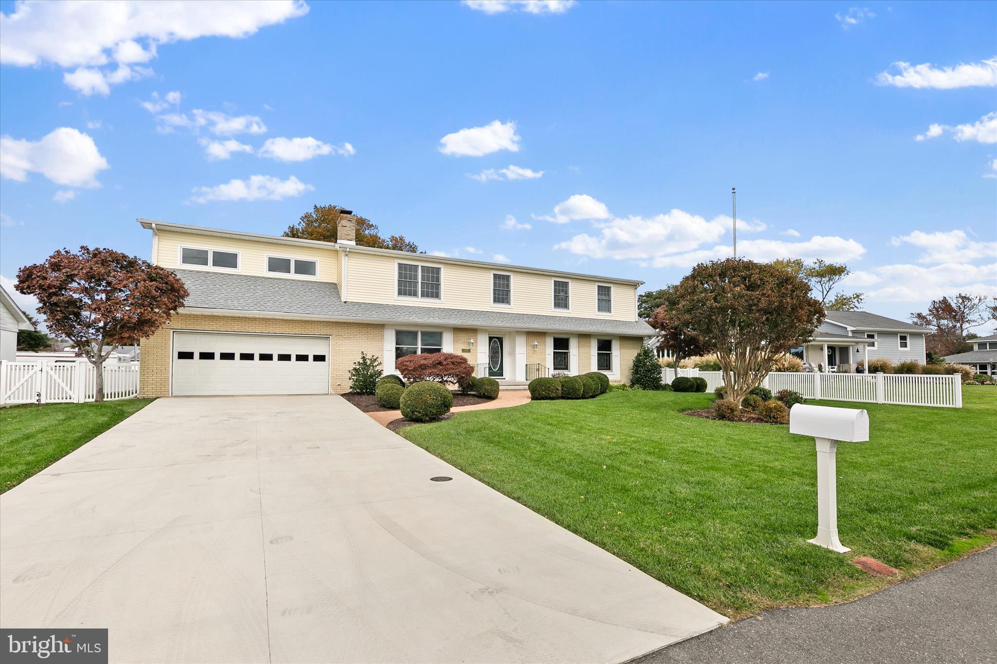 SEABREEZE DEV - Residential