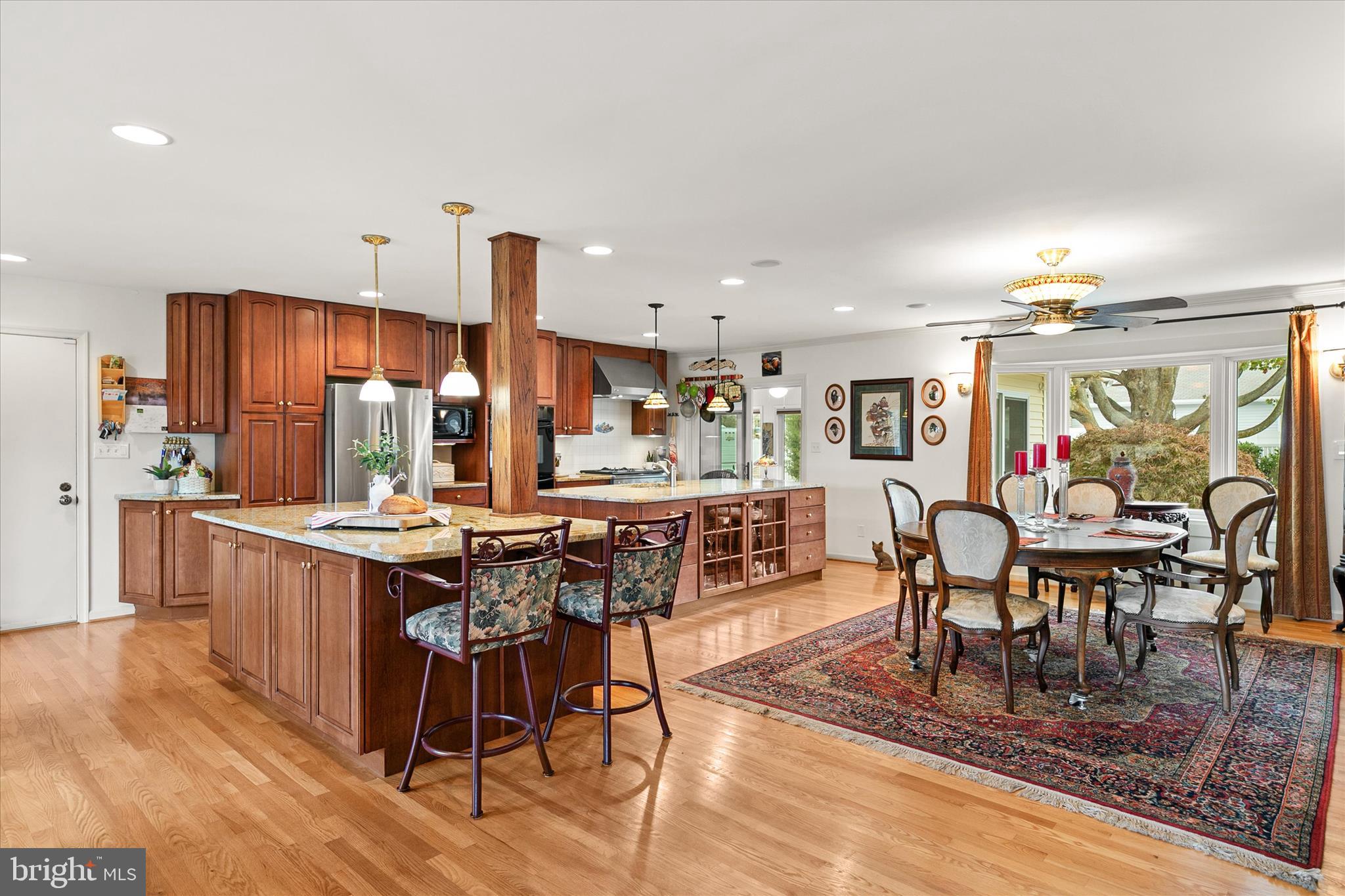 SEABREEZE DEV - Residential