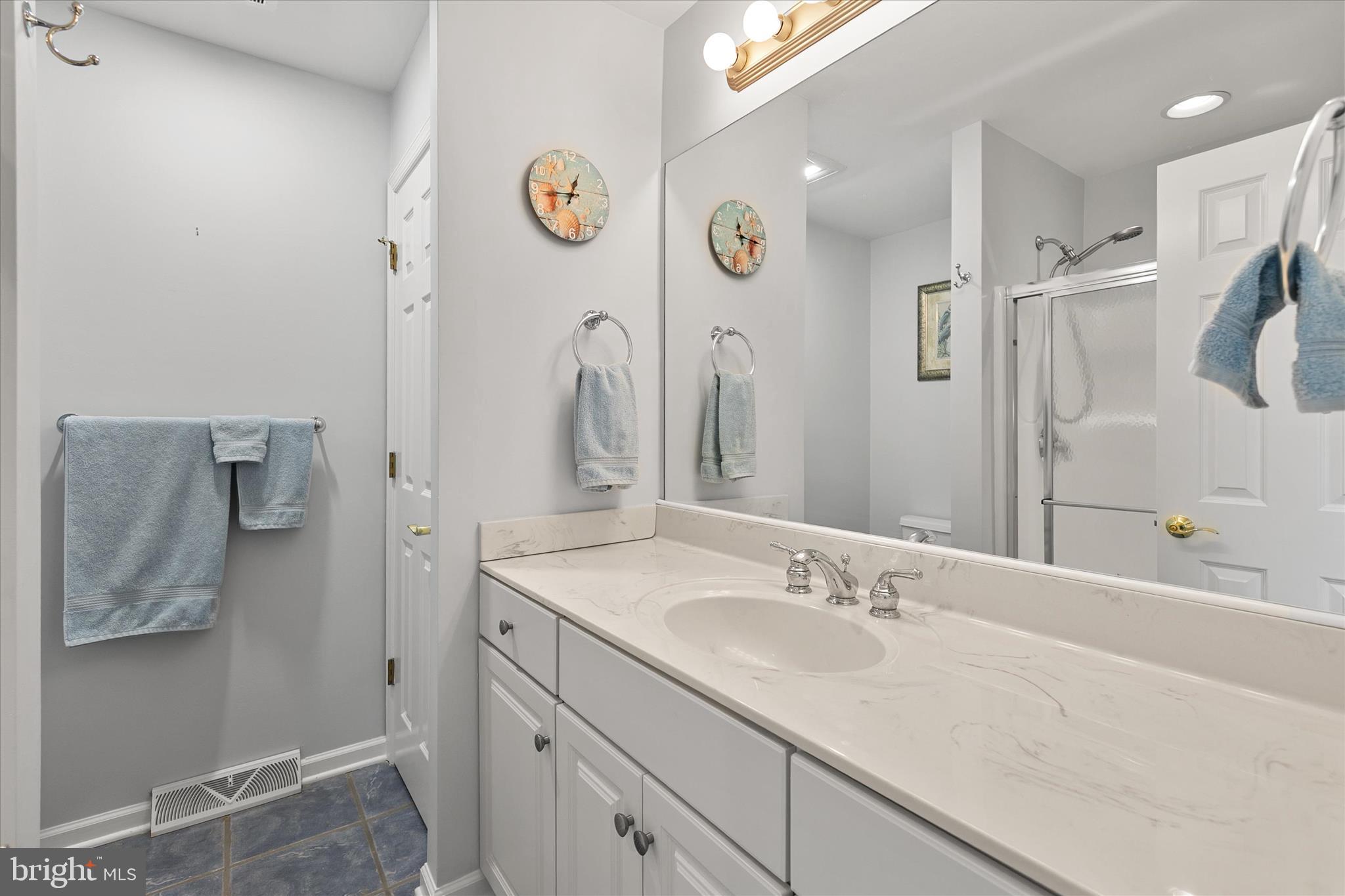 SEABREEZE DEV - Residential