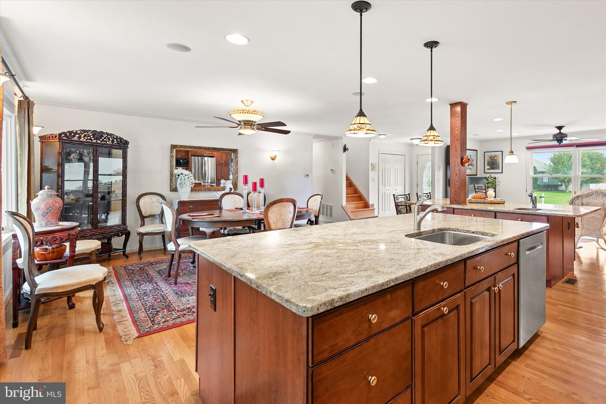 SEABREEZE DEV - Residential