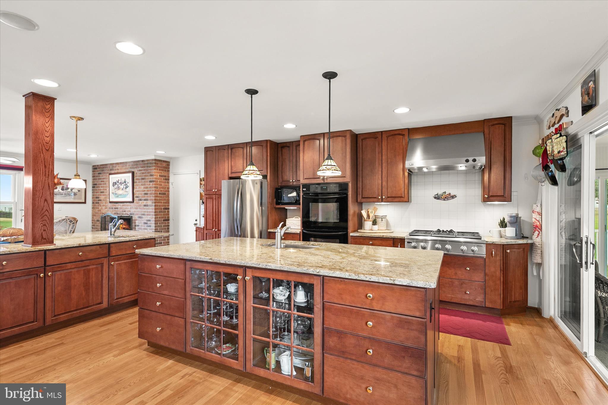 SEABREEZE DEV - Residential