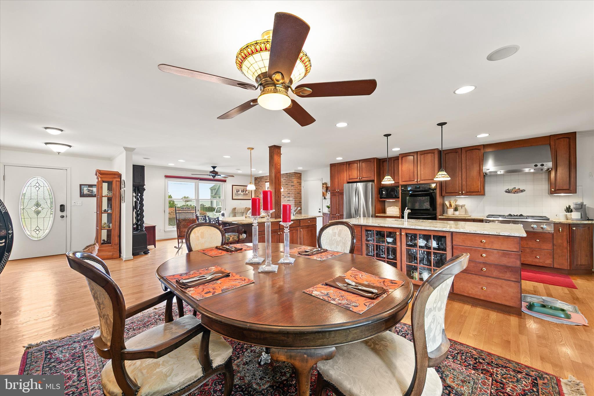 SEABREEZE DEV - Residential