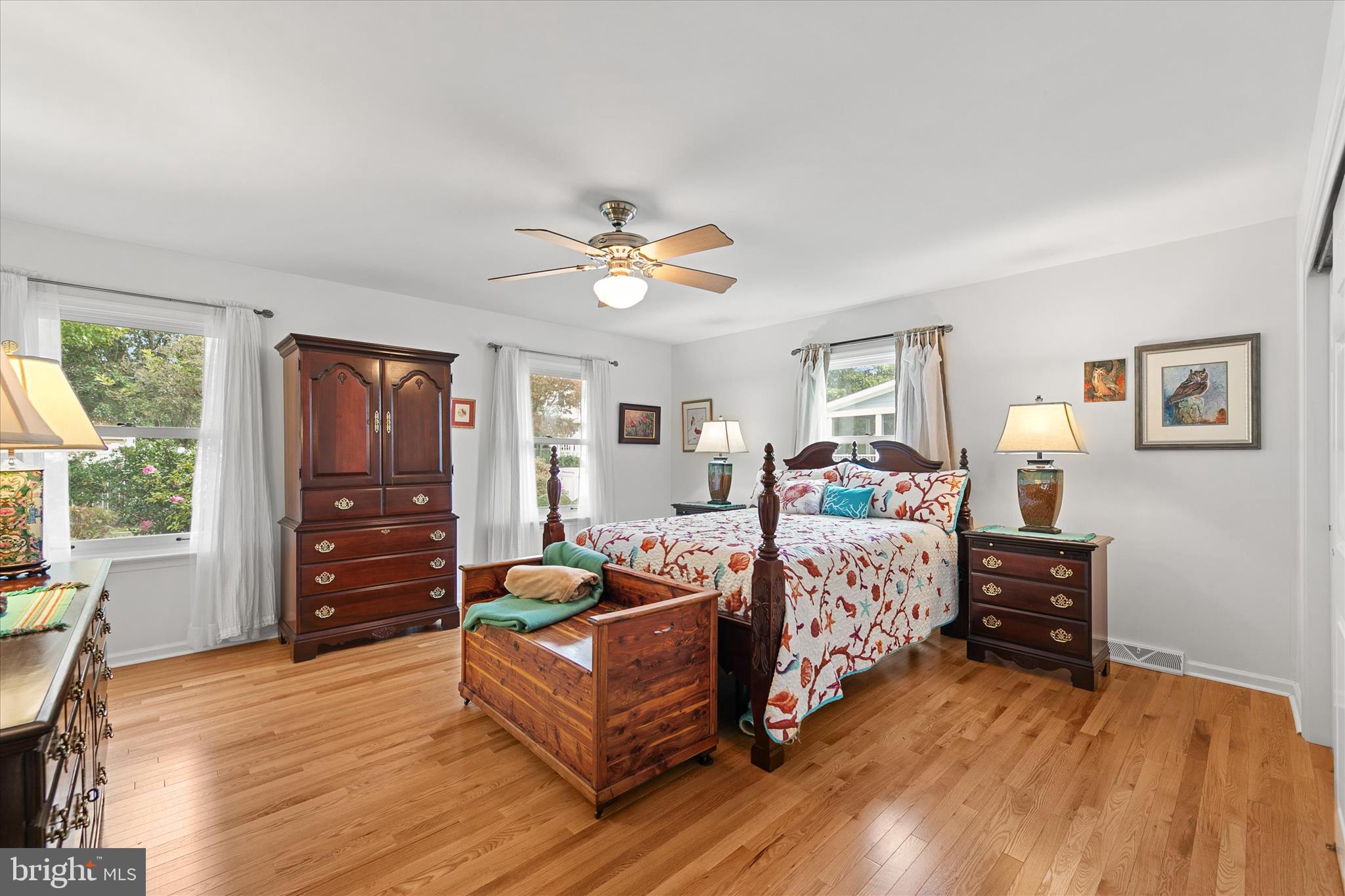 SEABREEZE DEV - Residential