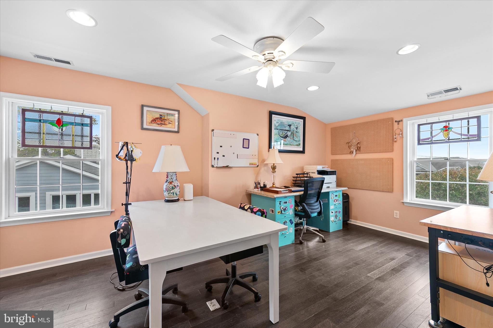 SEABREEZE DEV - Residential