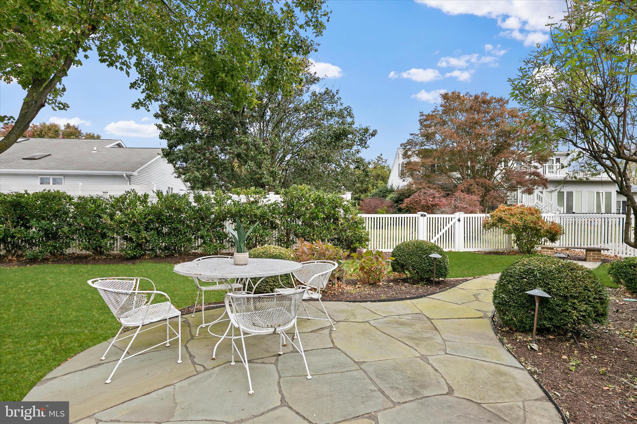 SEABREEZE DEV - Residential