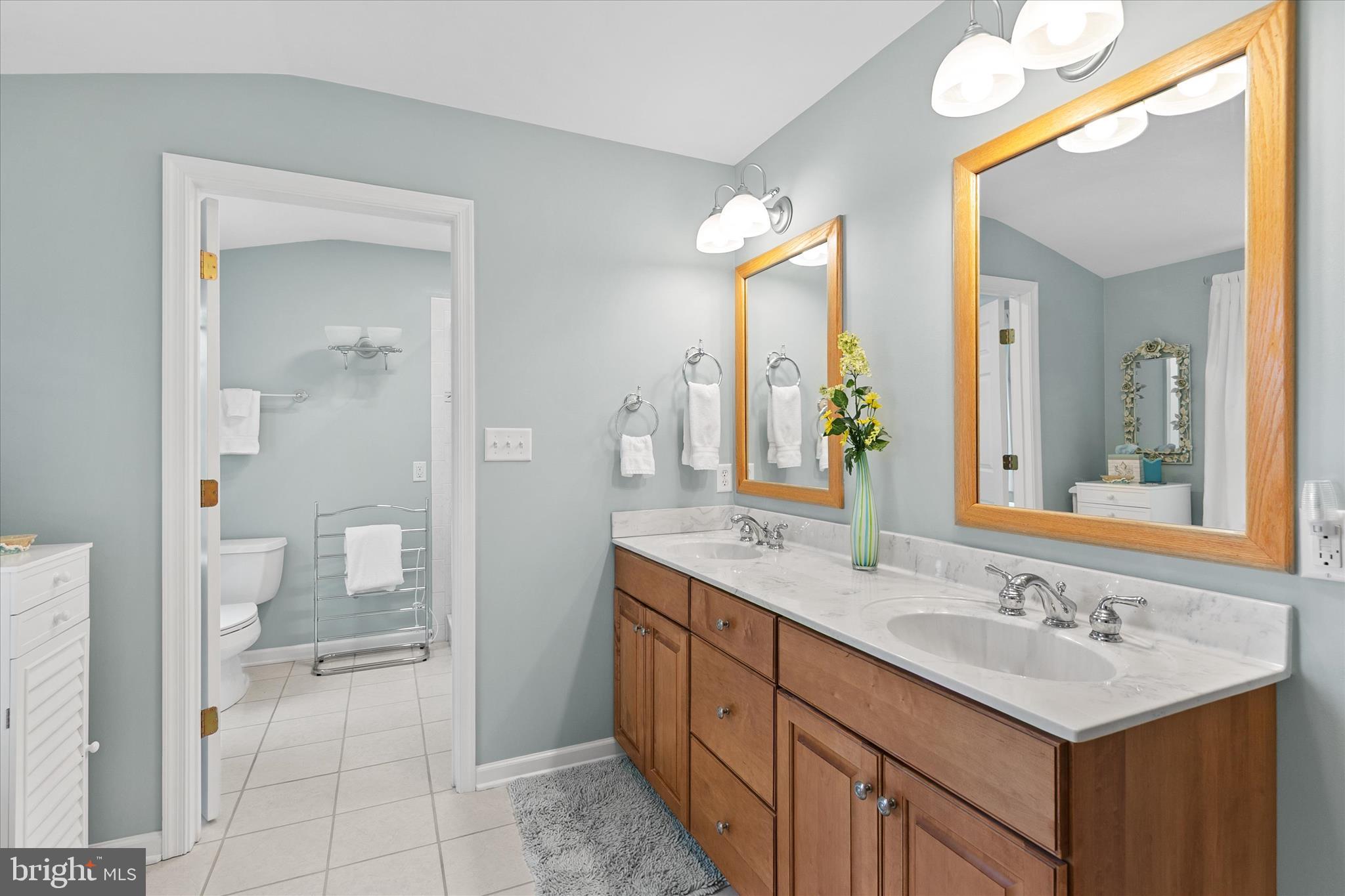 SEABREEZE DEV - Residential