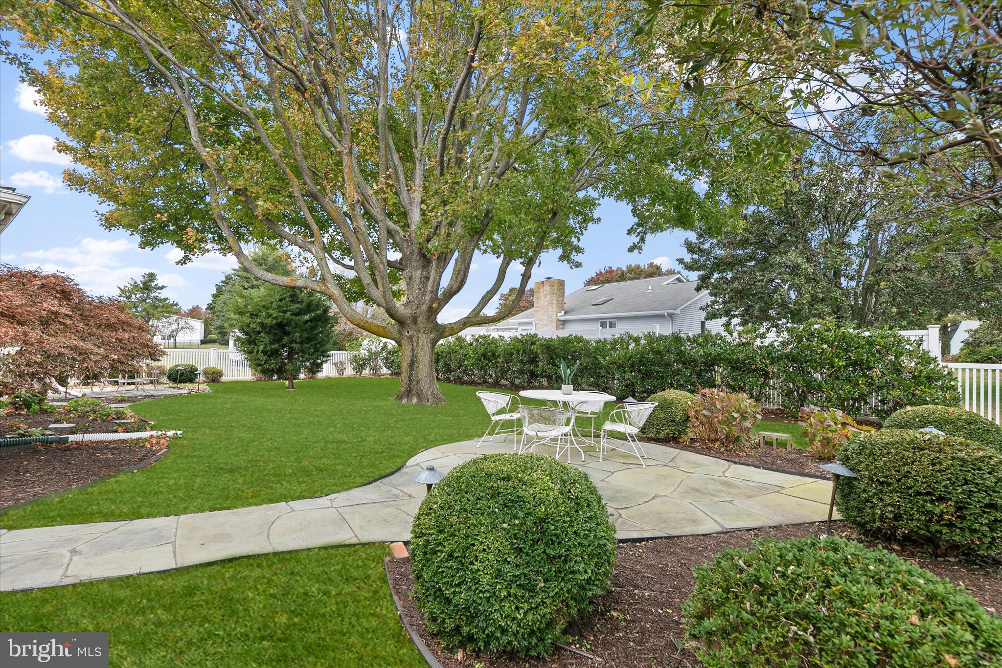 SEABREEZE DEV - Residential