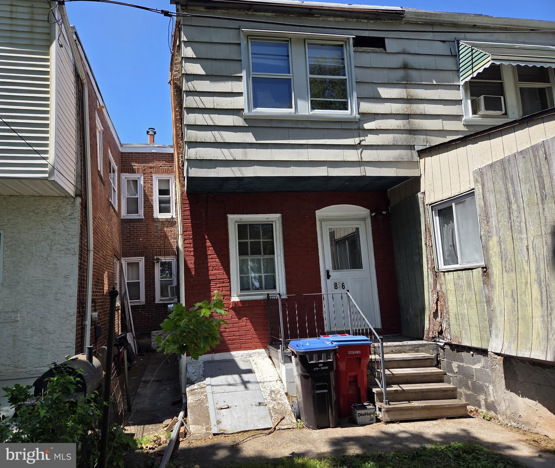 NORRISTOWN - Residential