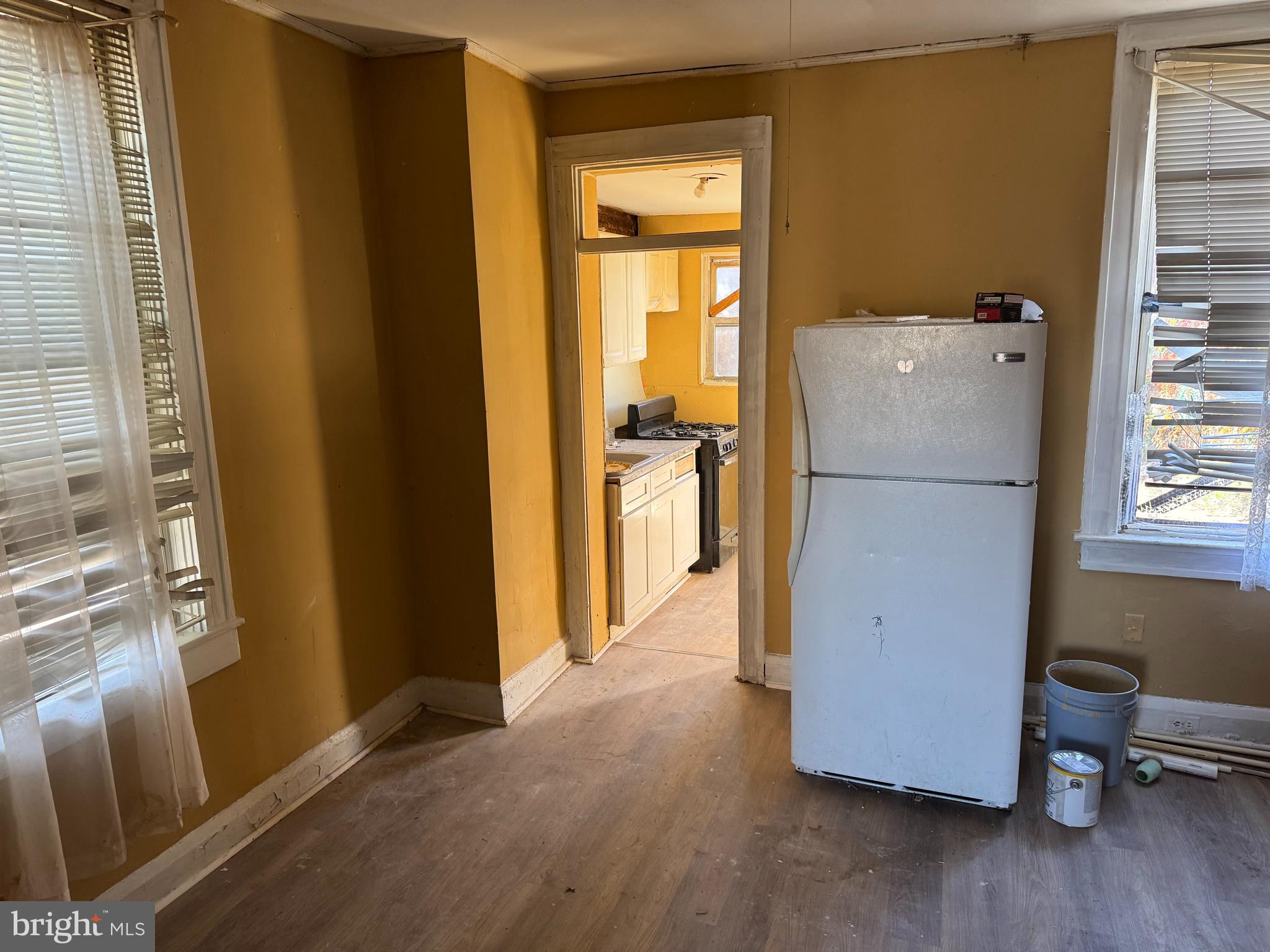 BALTIMORE HIGHLANDS - Residential