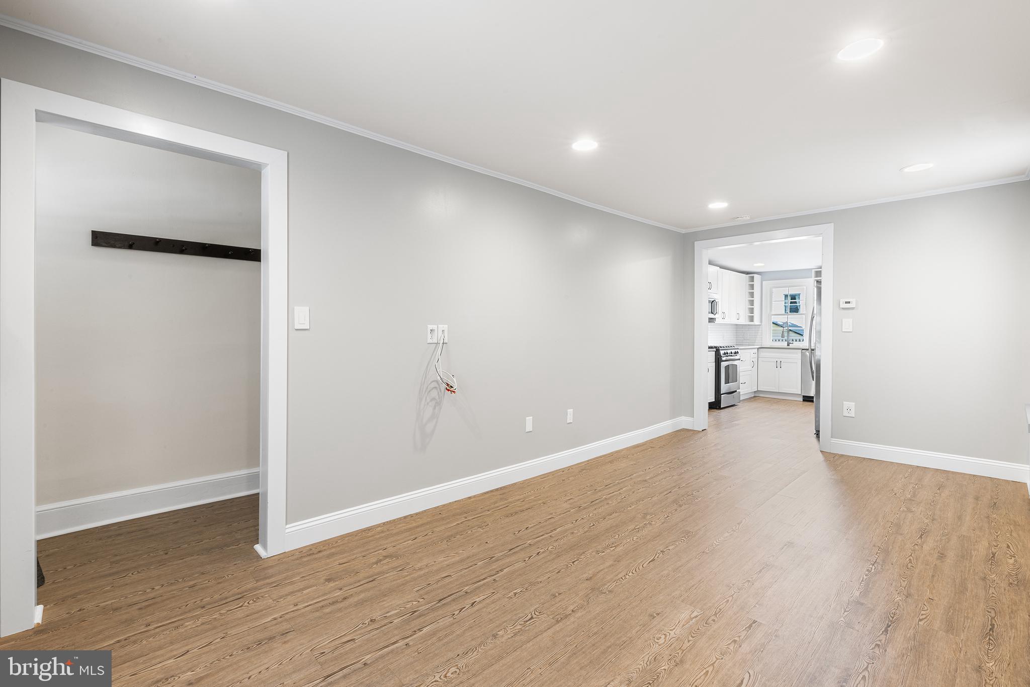 321 WALNUT STREET