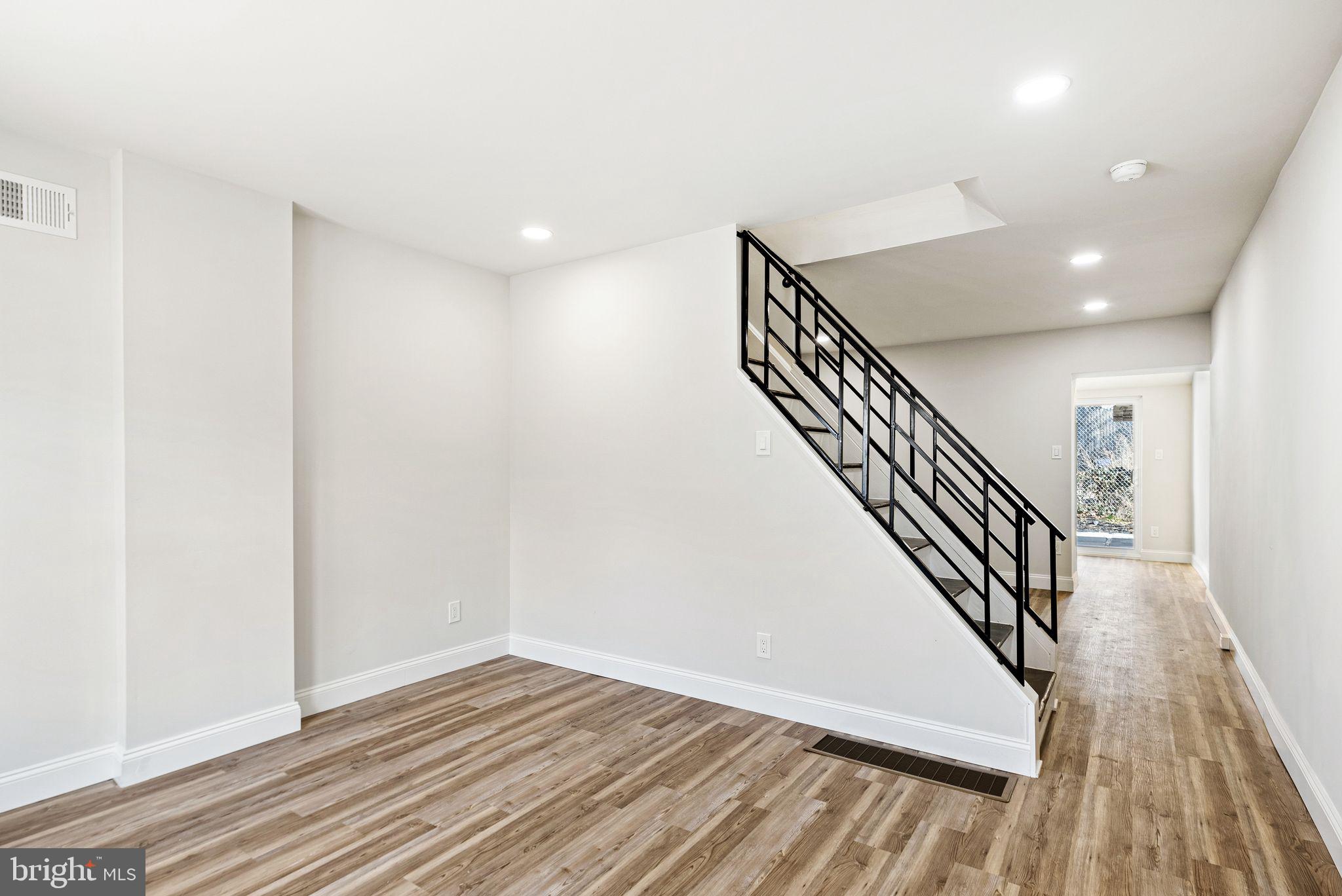 GERMANTOWN - Residential