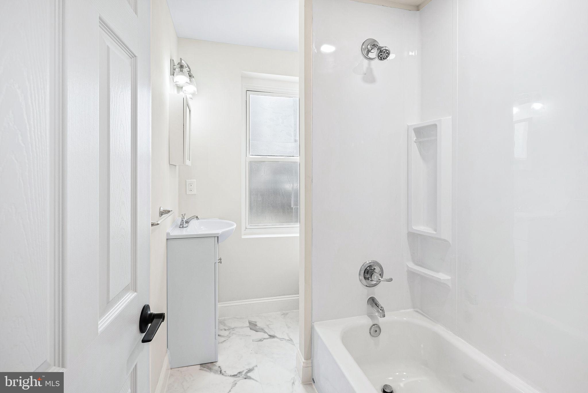 GERMANTOWN - Residential